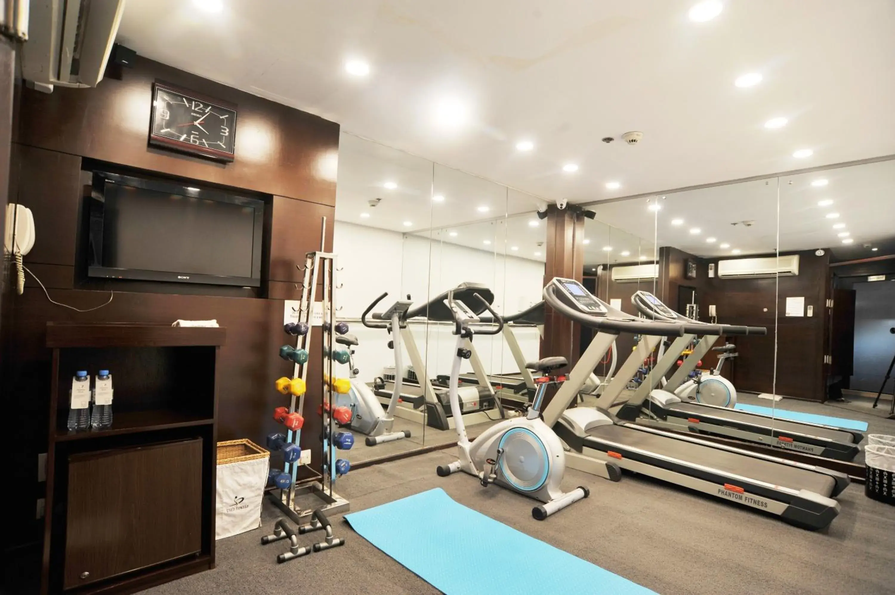 Fitness centre/facilities in Platinum Residence Fitness centre/facilities in Platinum Residence