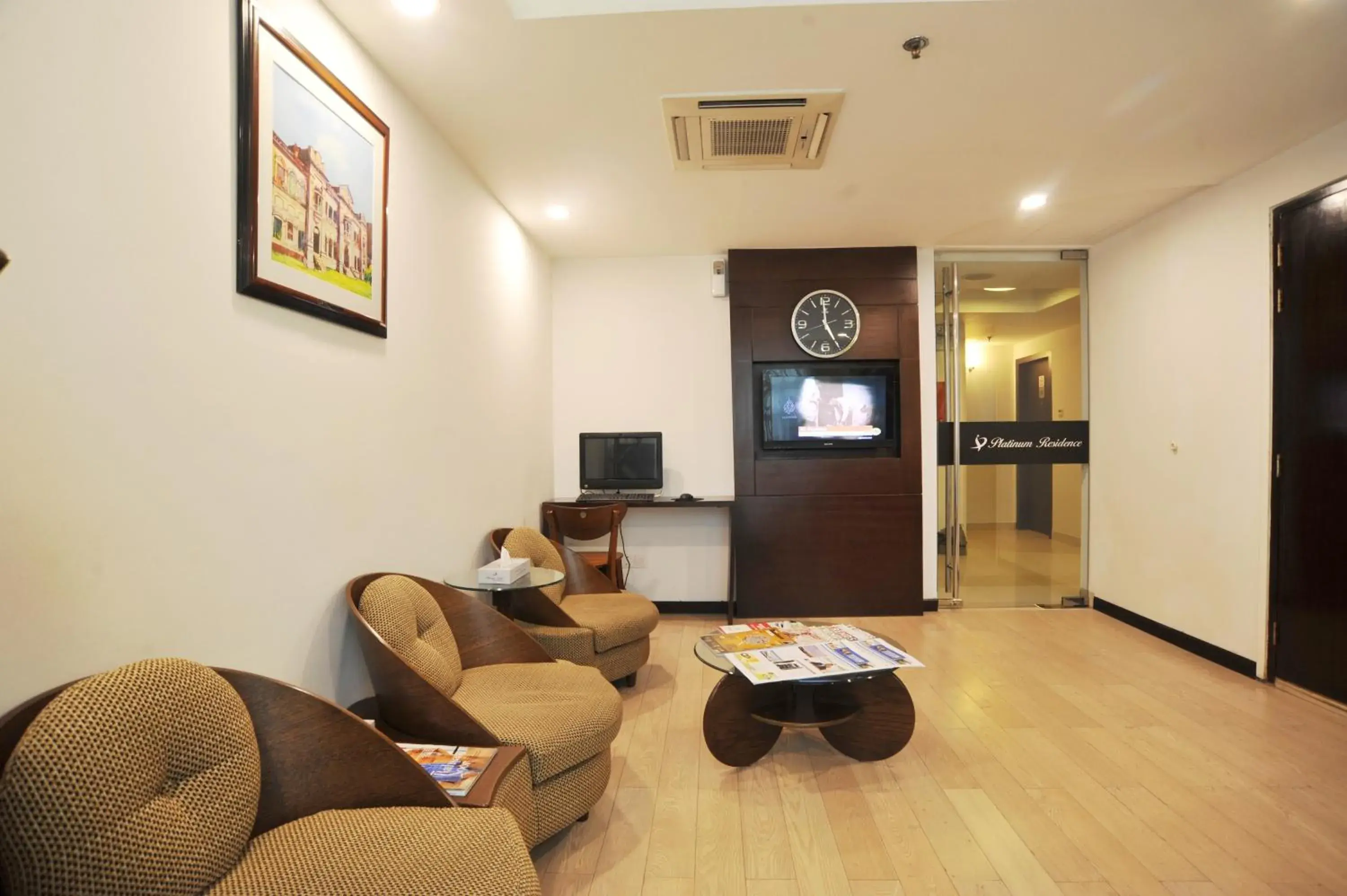 Lobby or reception in Platinum Residence Lobby or reception in Platinum Residence