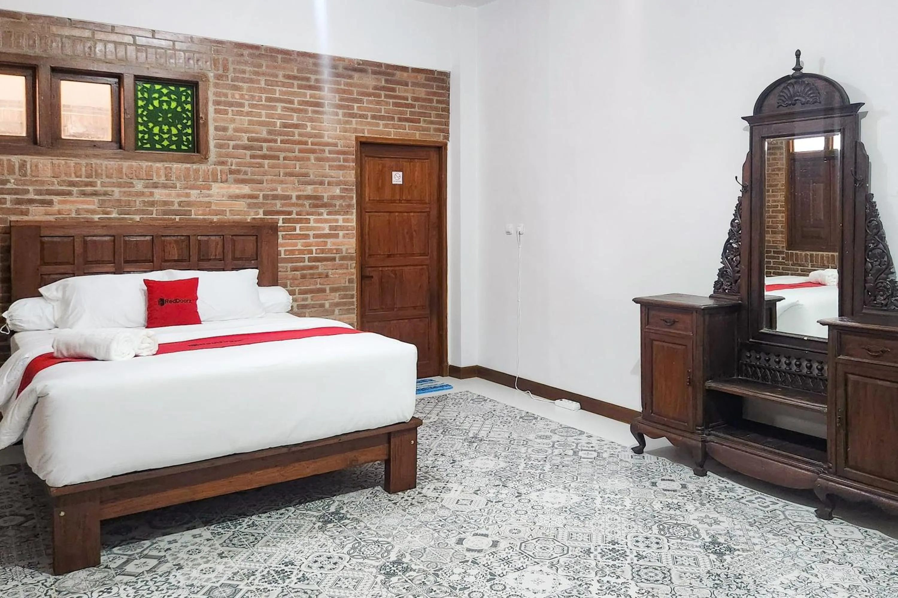 Bedroom, Bed in RedDoorz near Stasiun Sragen