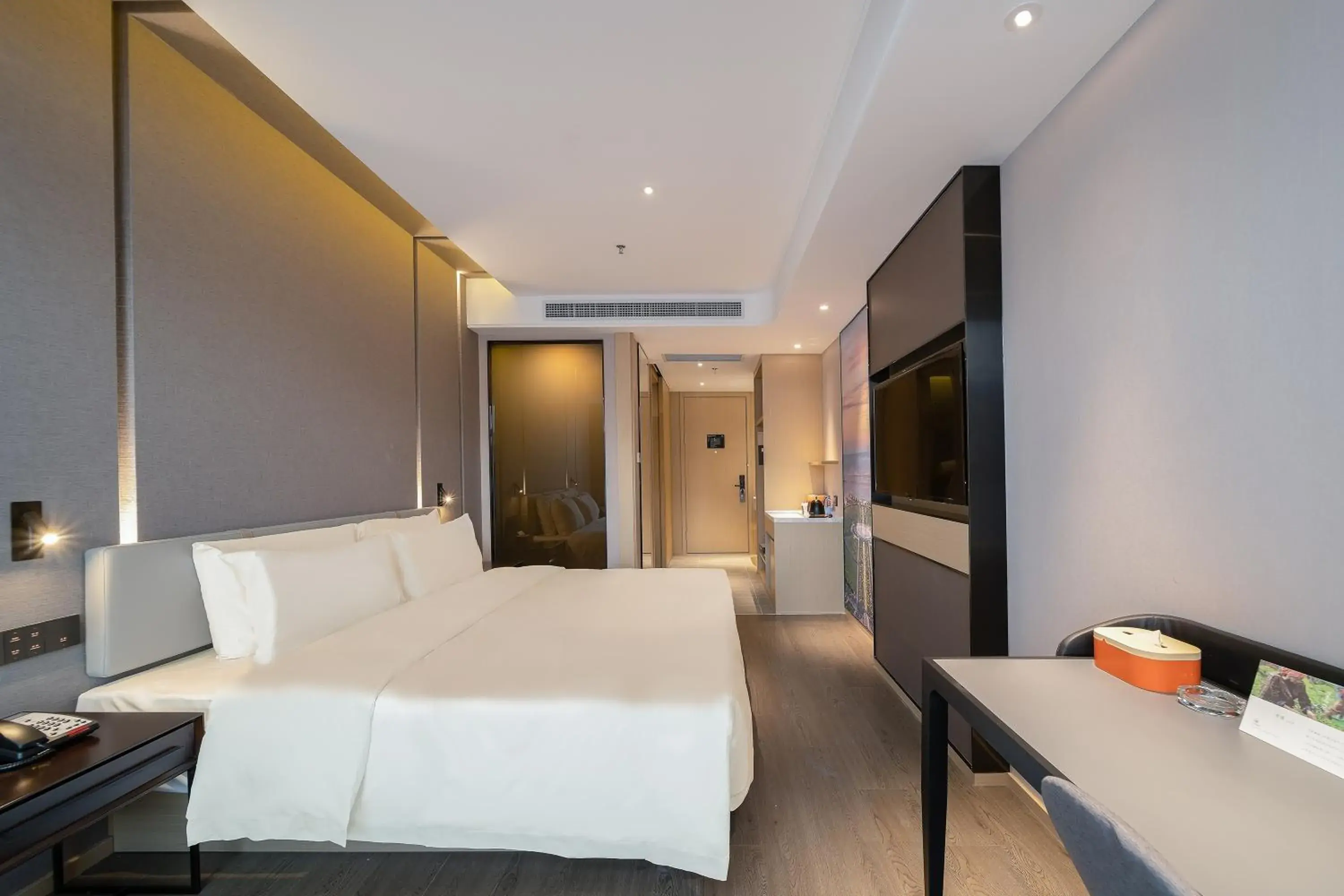 Bed in Atour Hotel Dalian North Station Huanan Plaza Bed in Atour Hotel Dalian North Station Huanan Plaza