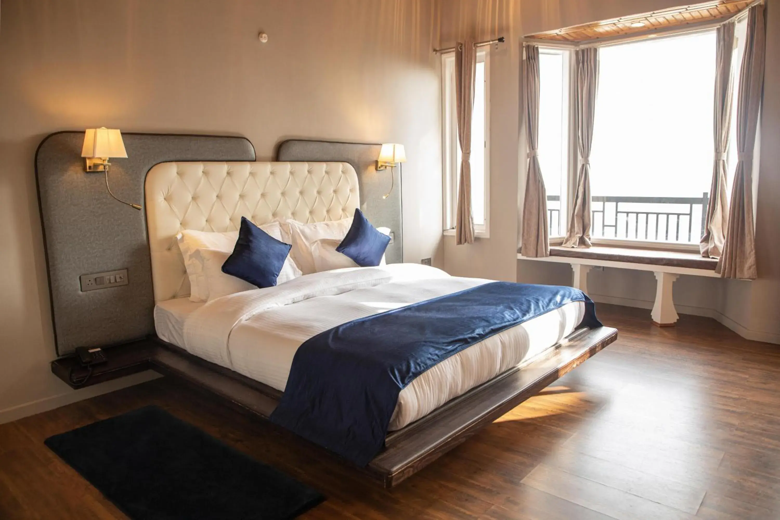 Suite with Mountain View in Spellmount - Himalayan View Infinity Pool Resort In Kausani Suite with Mountain View in Spellmount - Himalayan View Infinity Pool Resort In Kausani