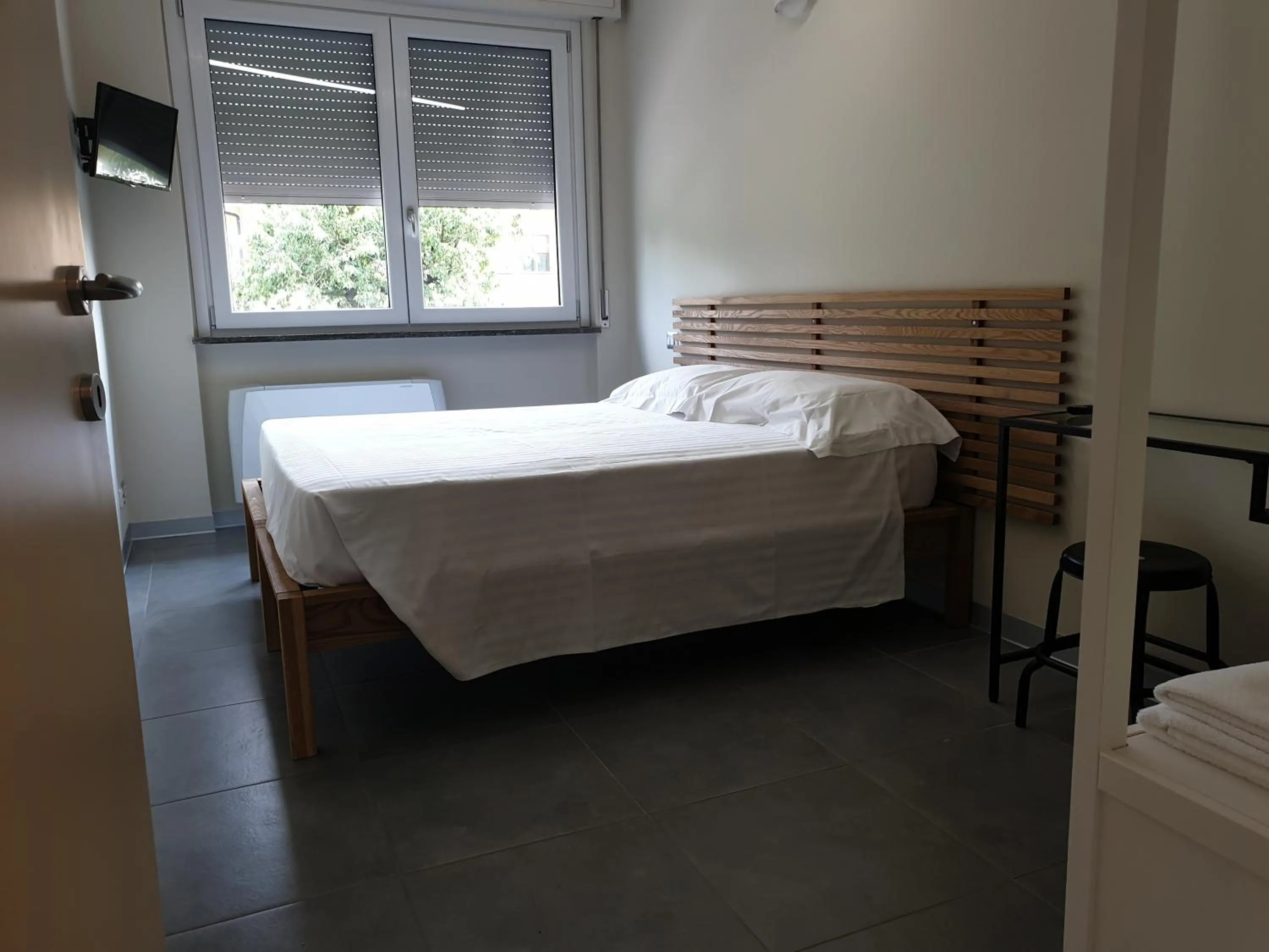 Double Room with Private External Bathroom - single occupancy in Residence Campo Rotondo