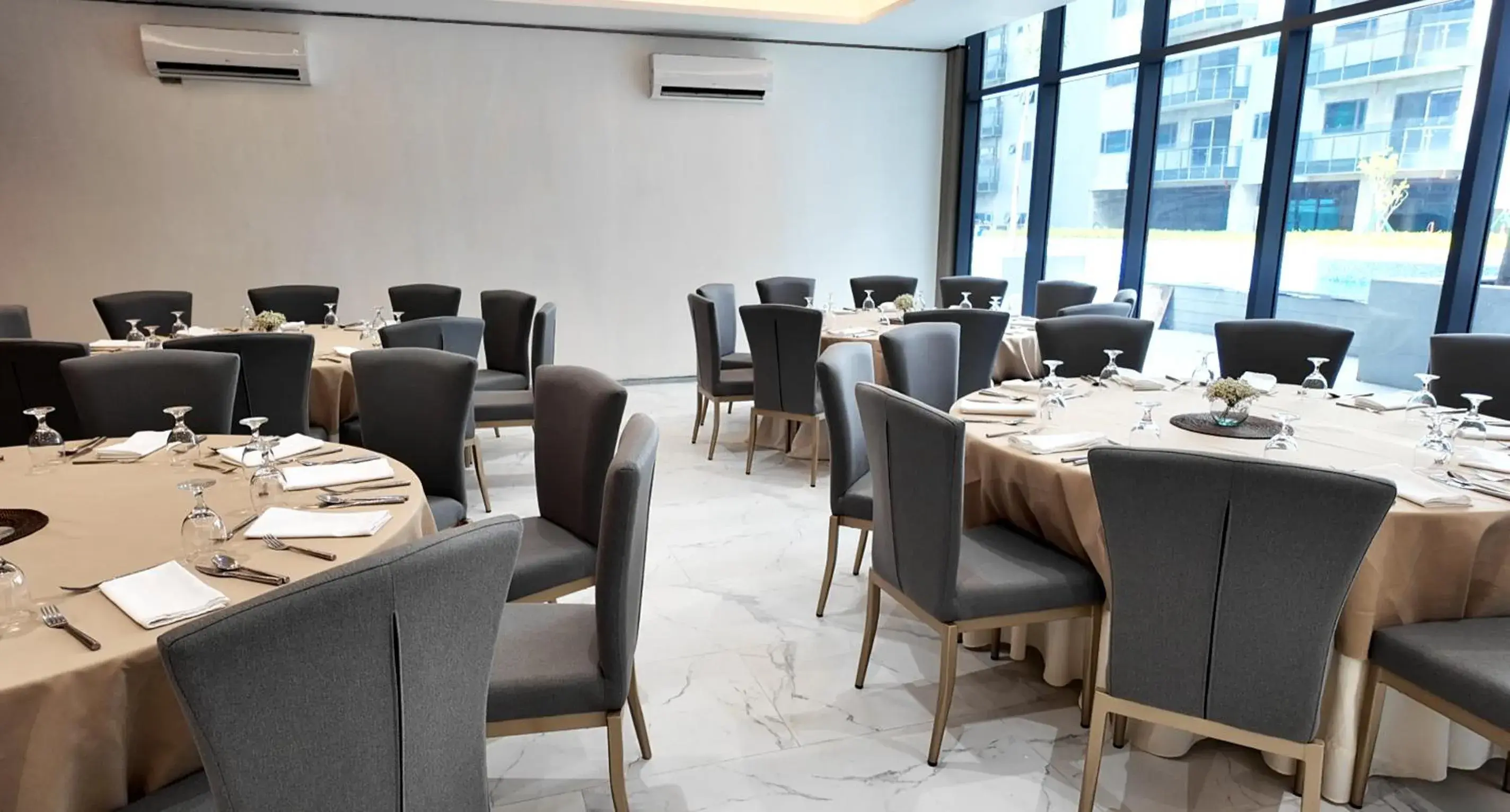 Restaurant/places to eat in Savea Bay City Manila Restaurant/places to eat in Savea Bay City Manila