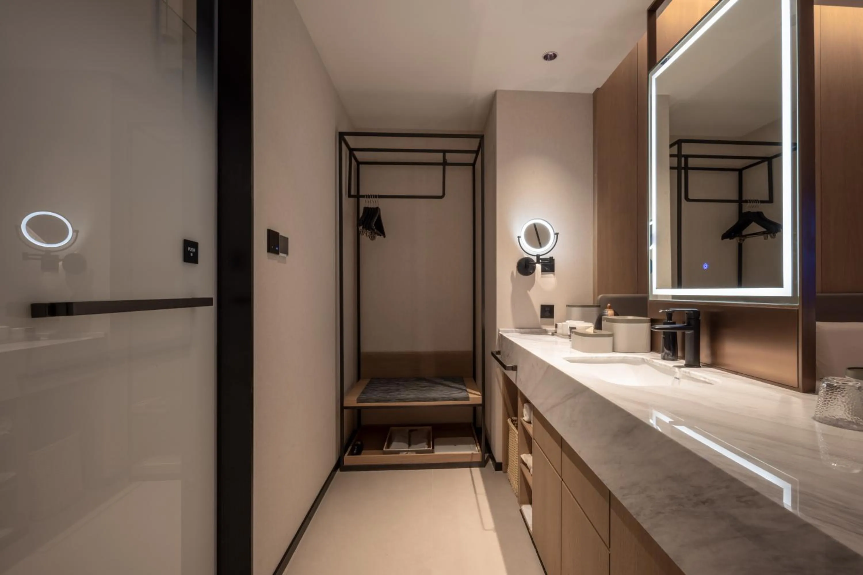 towels in Atour X Hotel Changsha IFS Middle Furong Road