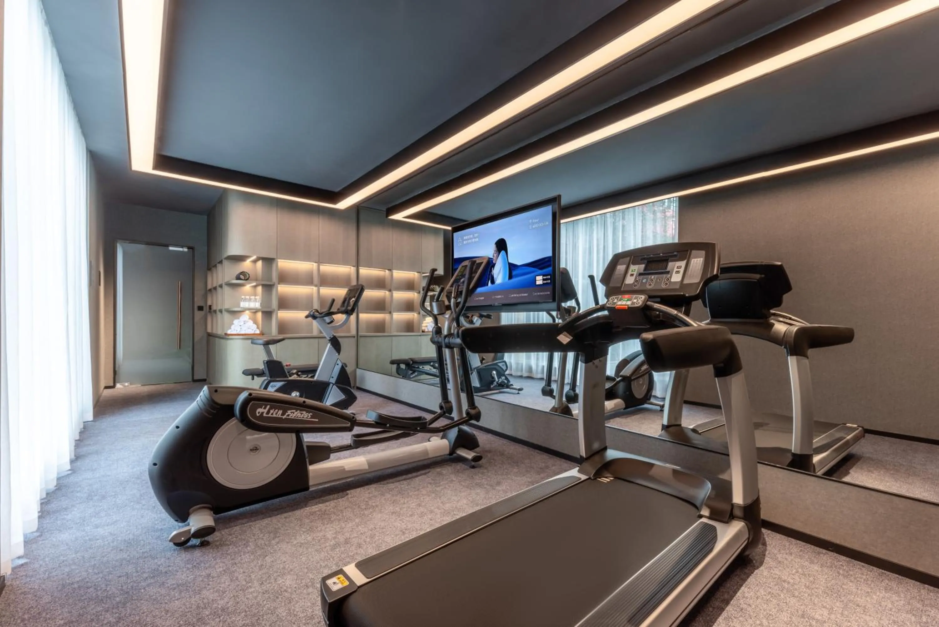 Fitness centre/facilities in Atour X Hotel Changsha IFS Middle Furong Road