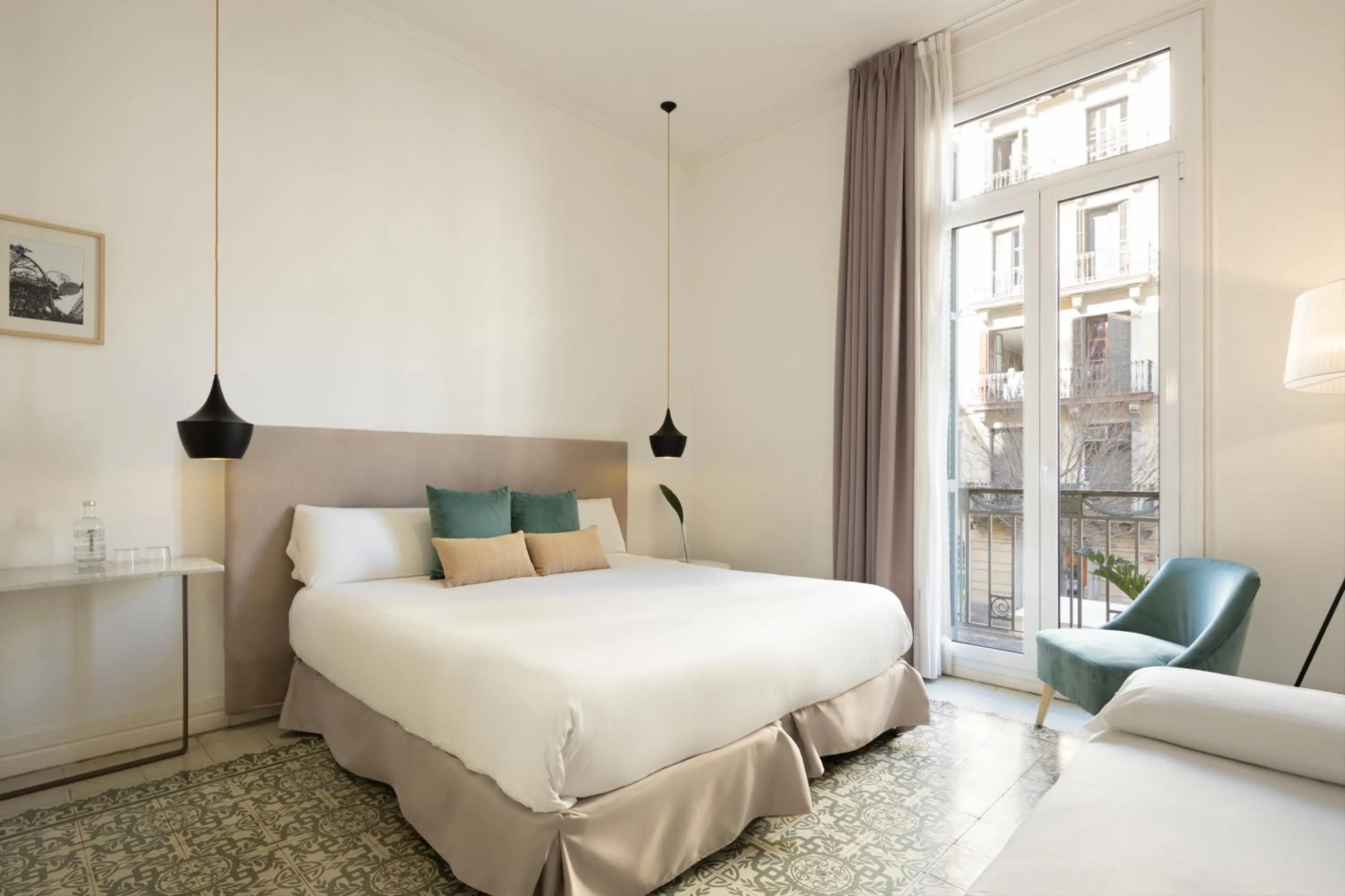 Balcony/Terrace, Bed in Forget Me Not Barcelona