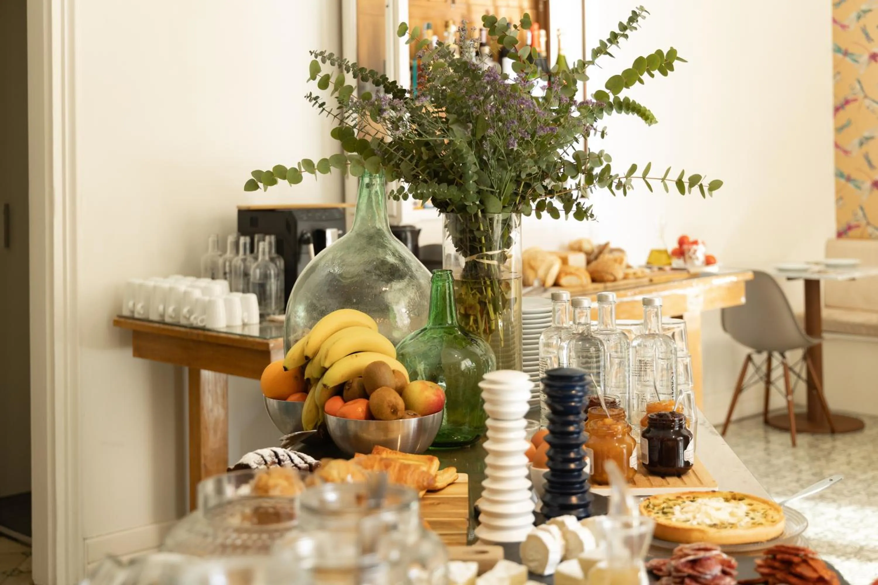 Buffet breakfast in Forget Me Not Barcelona