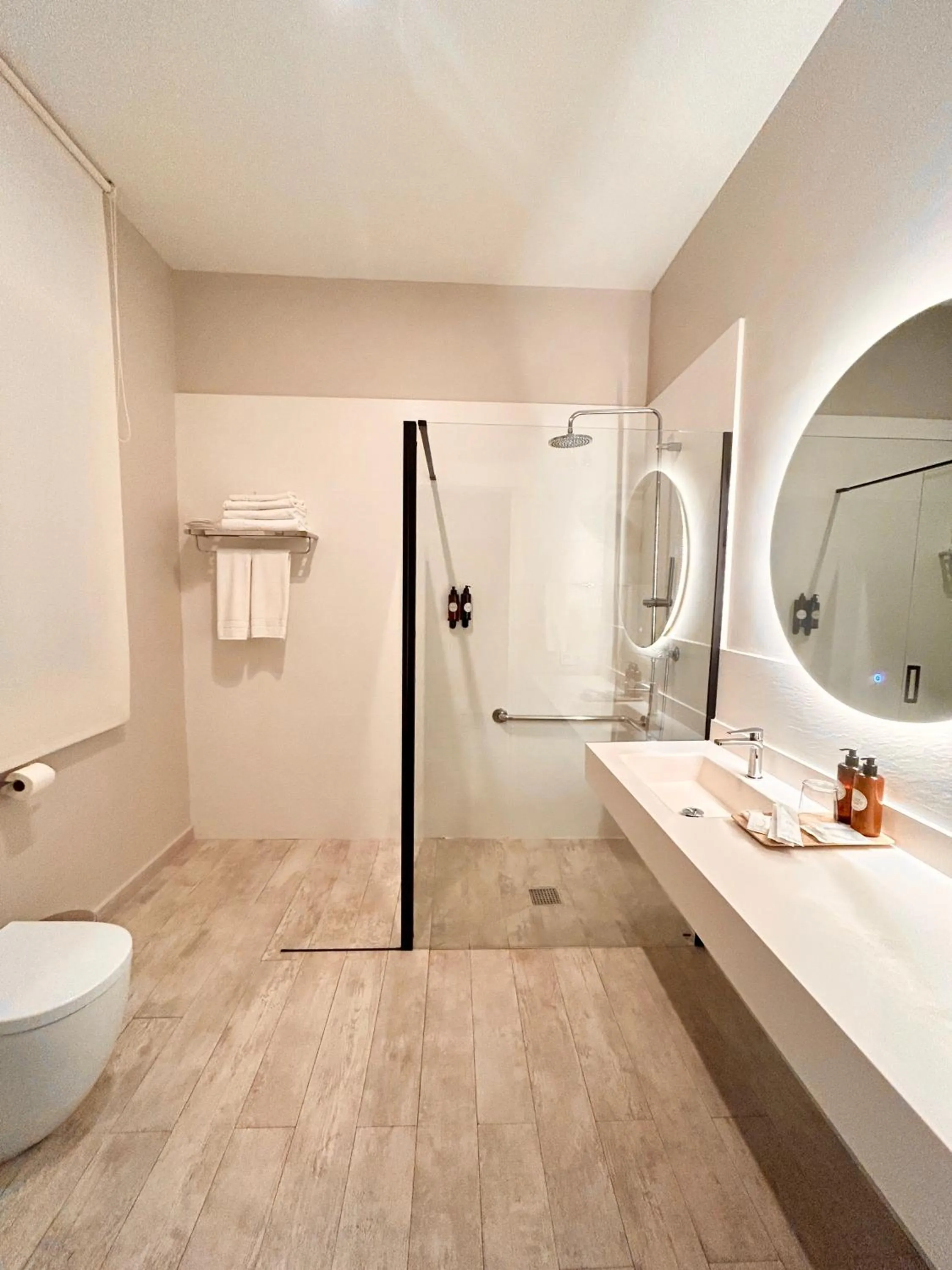 Bathroom in Forget Me Not Barcelona