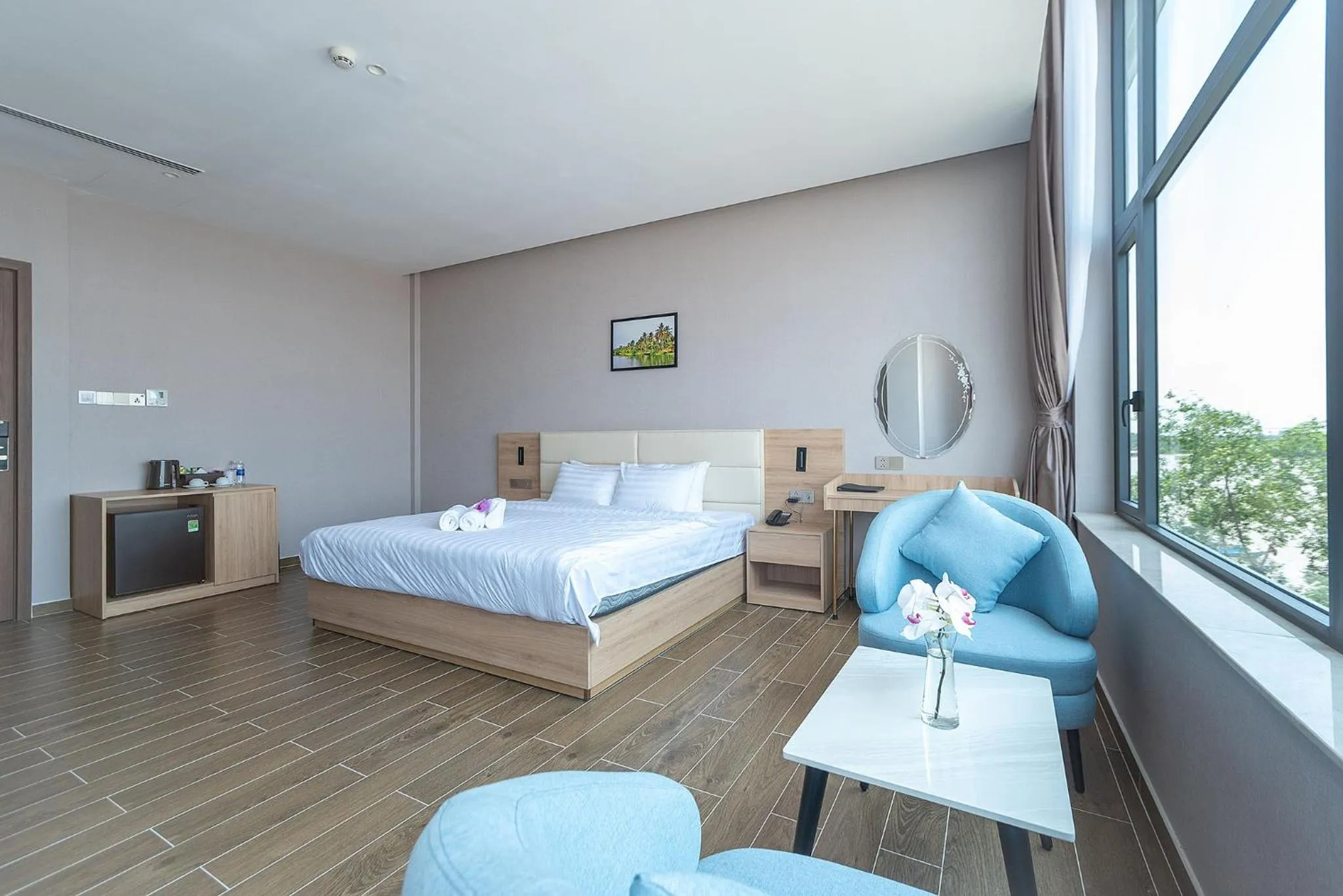 Photo of the whole room, Bed in Bamboo Riverside Boutique Hotel