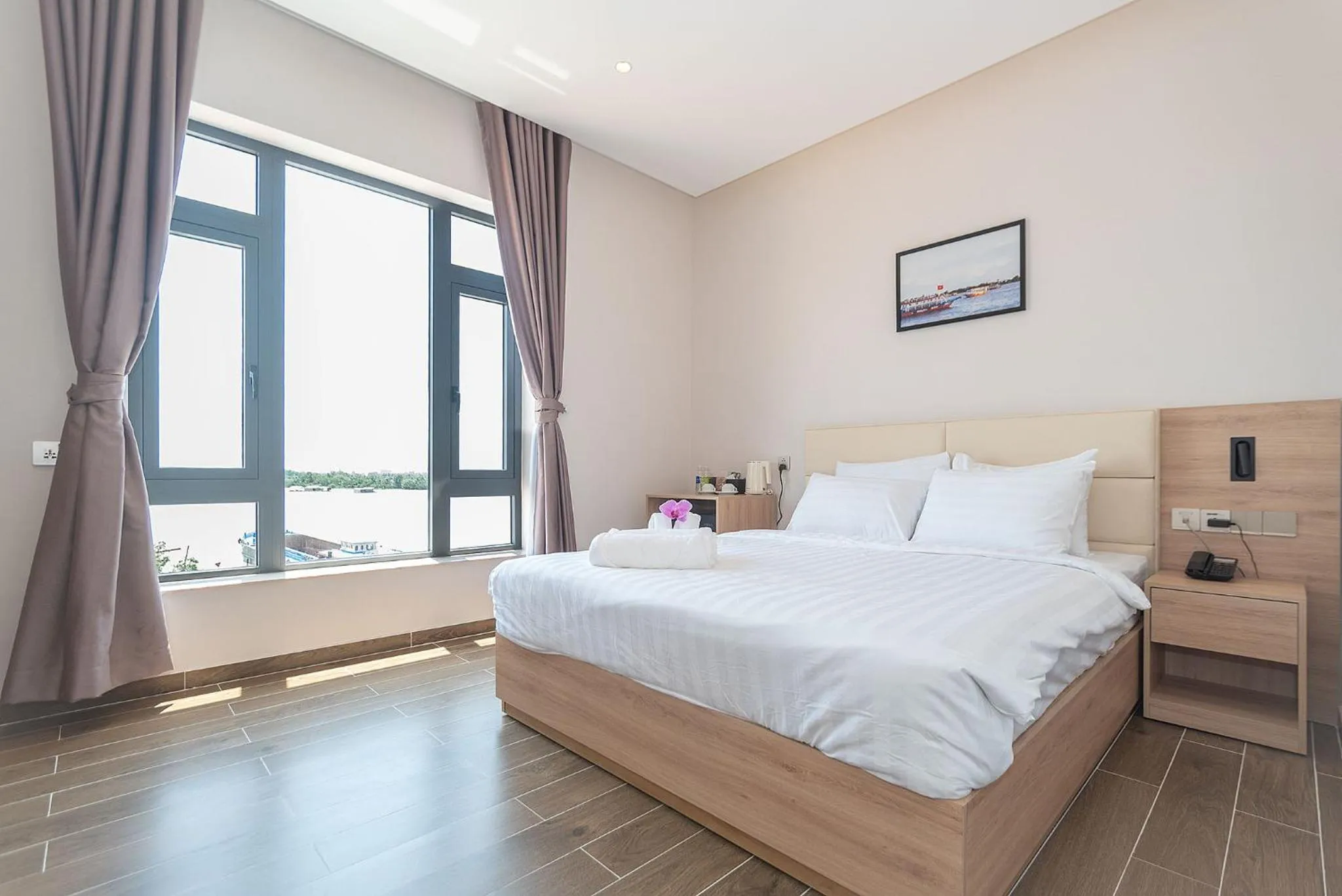 Photo of the whole room, Bed in Bamboo Riverside Boutique Hotel