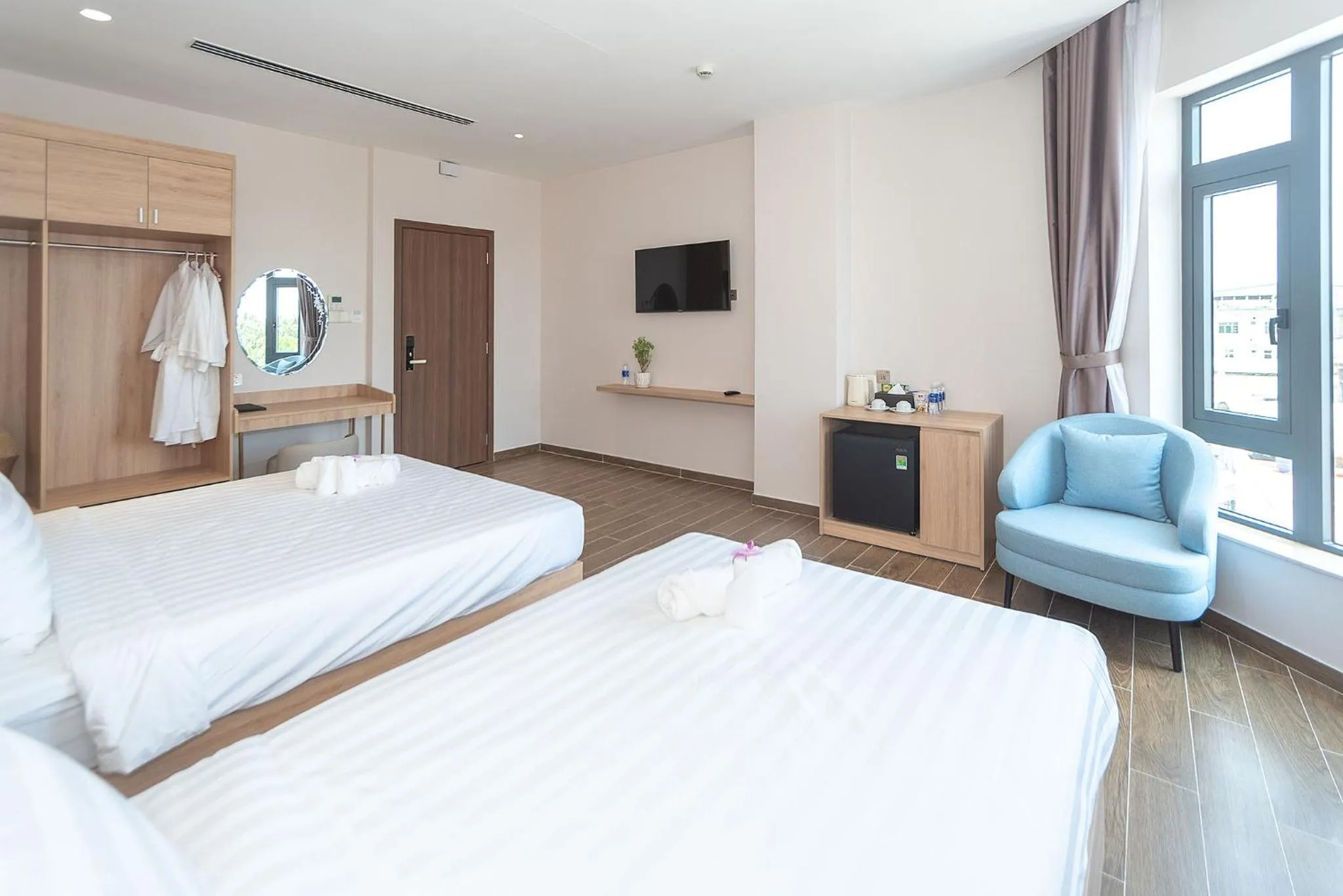 Photo of the whole room, Bed in Bamboo Riverside Boutique Hotel