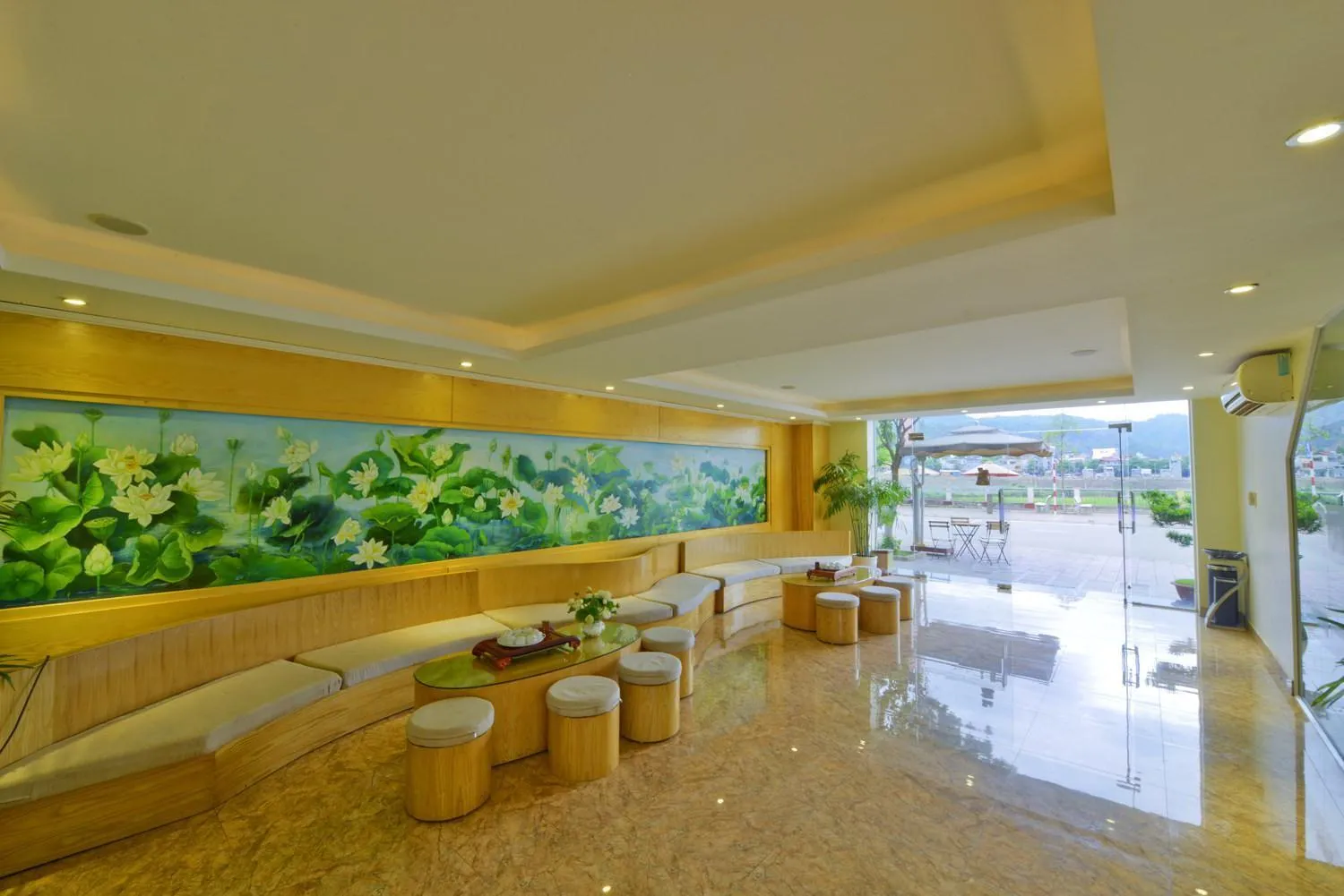 Lobby or reception in Sen Trang Hotel