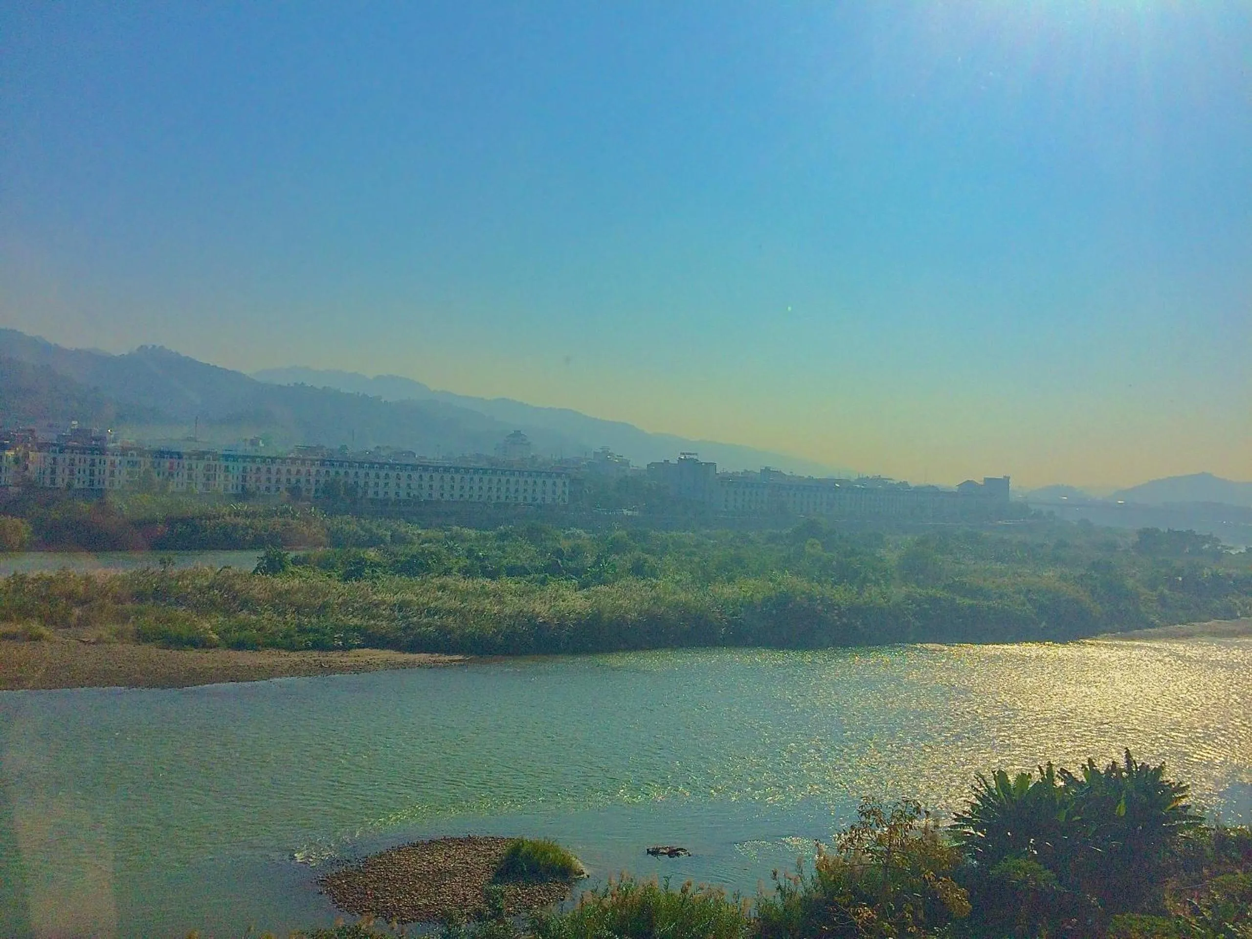 Neighbourhood in Sen Trang Hotel