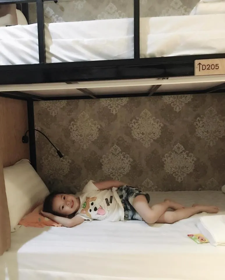 bunk bed, Bed in Sen Trang Hotel