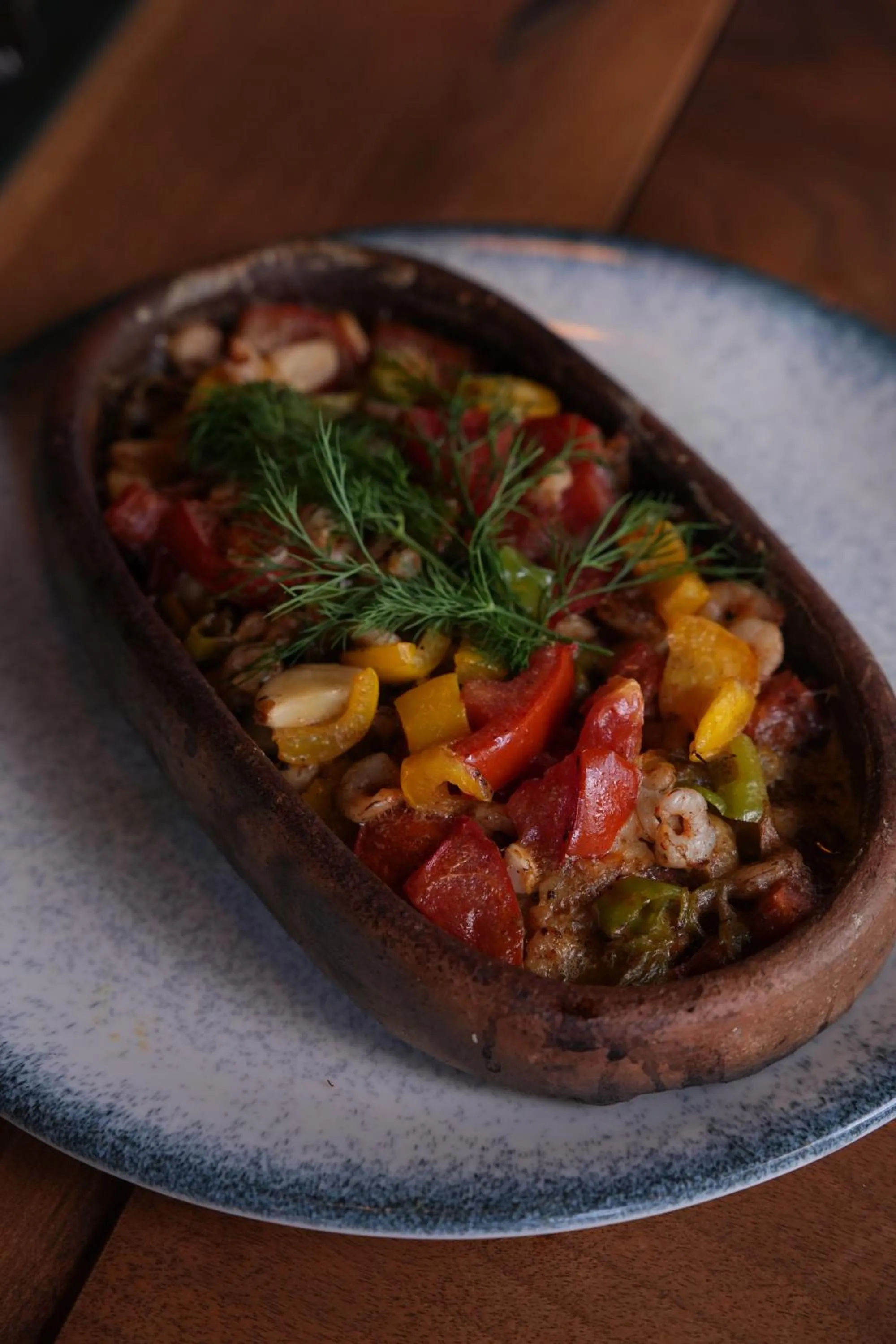 Food in Navy Inn & Bungalows