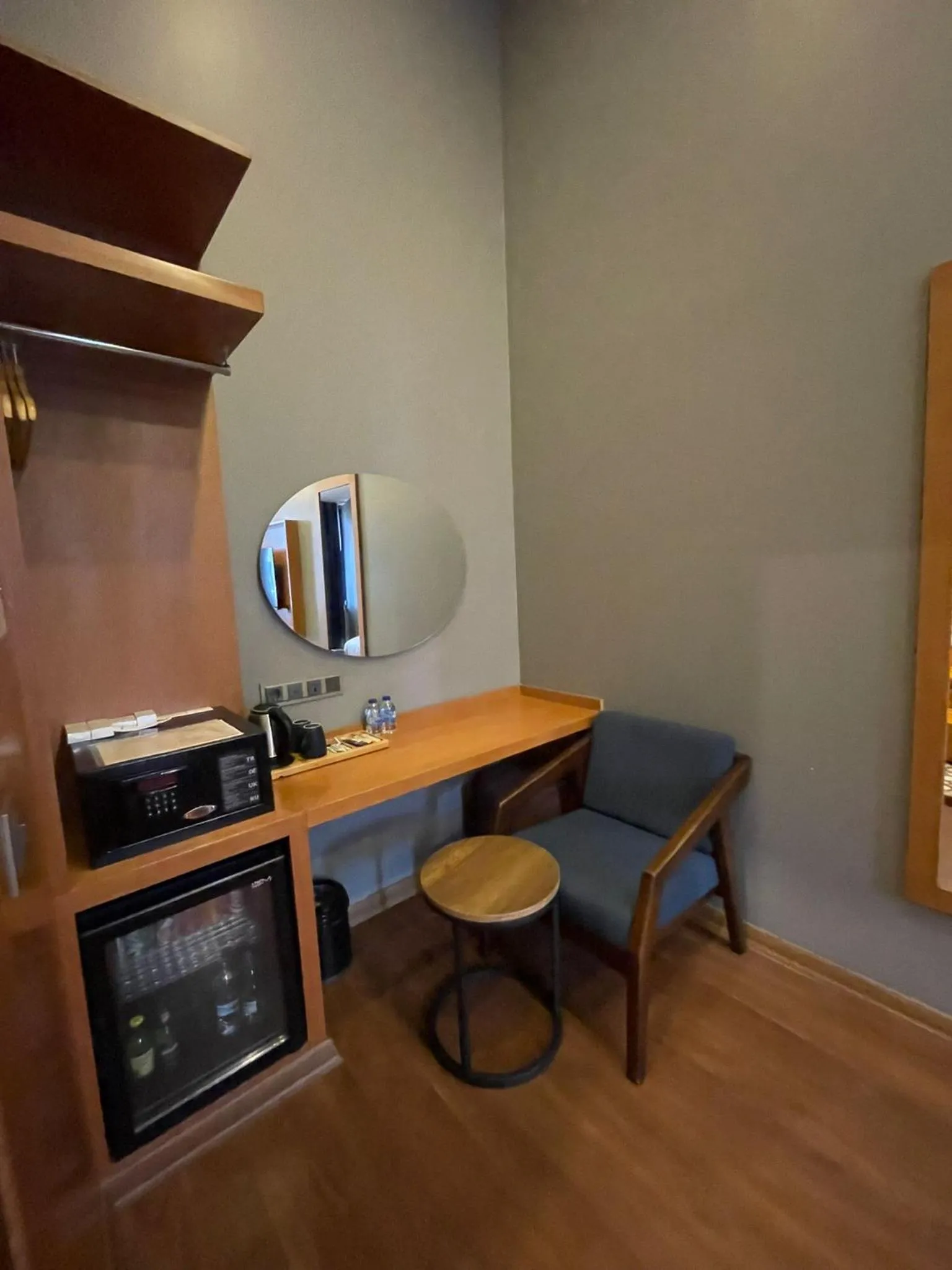 minibar in Navy Inn & Bungalows
