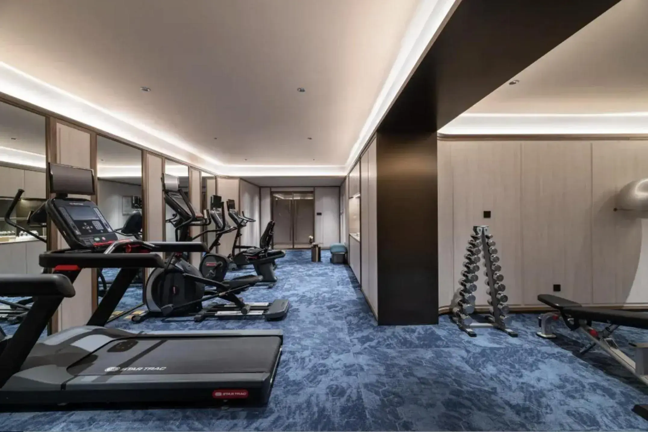 Fitness centre/facilities in Crystal Orange Hotel Shanghai Chongming Nanmen Fitness centre/facilities in Crystal Orange Hotel Shanghai Chongming Nanmen