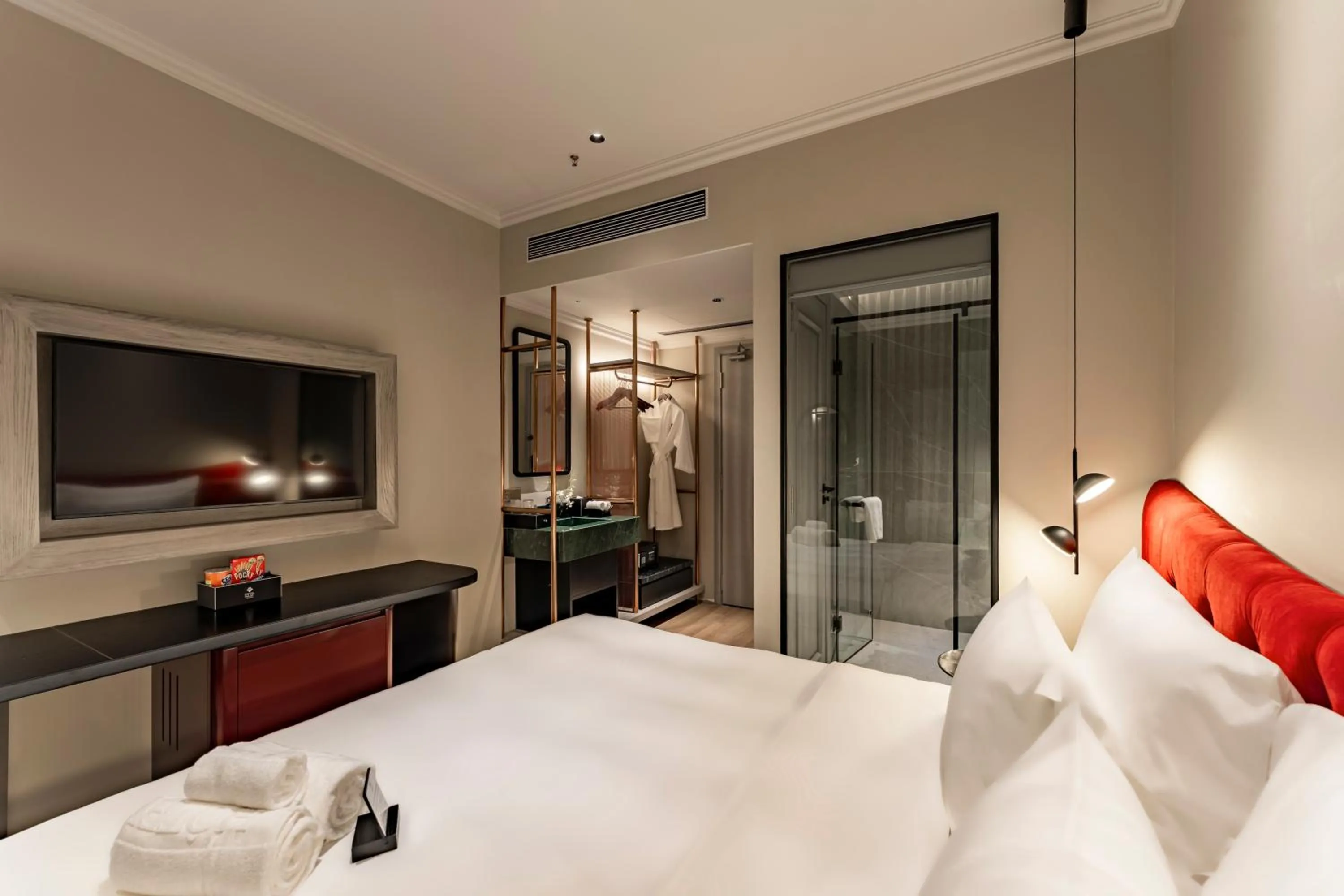 Bed in GRAND HOTEL du LAC Boutique Saigon