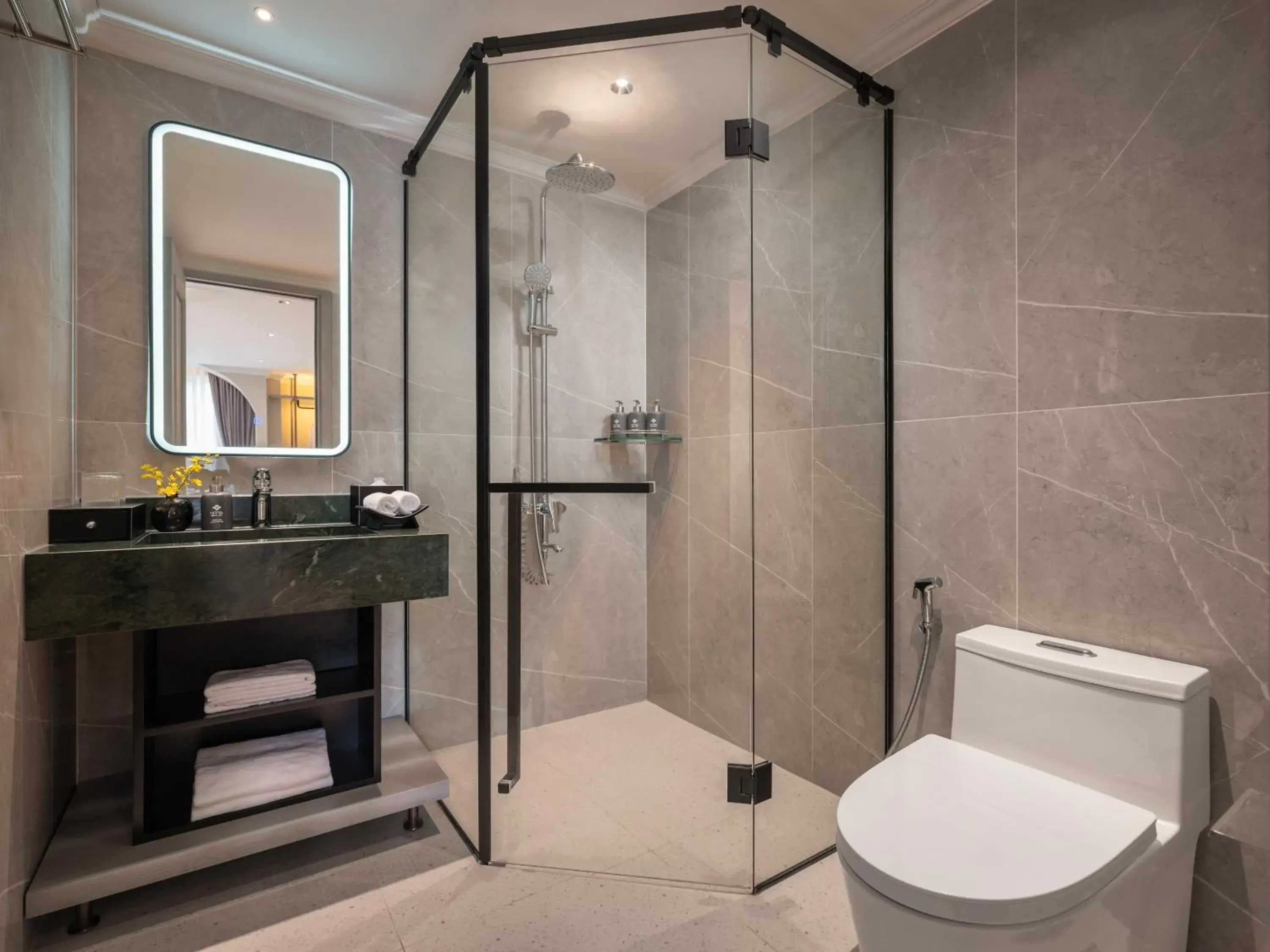 Junior Suite Juliet Balcony Double or Twin in GRAND HOTEL du LAC Boutique Saigon Junior Suite Juliet Balcony Double or Twin in GRAND HOTEL du LAC Boutique Saigon