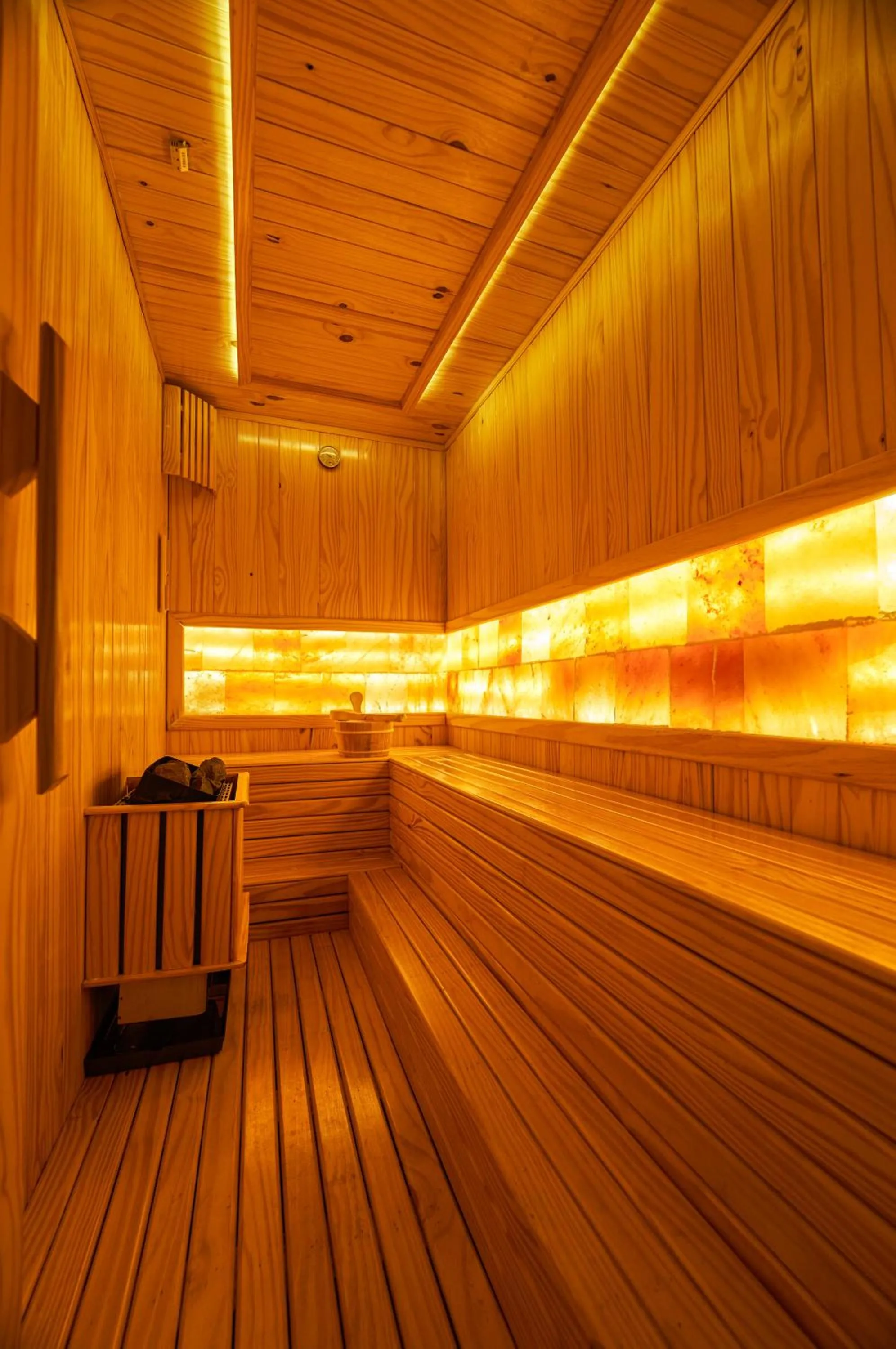 Sauna in GRAND HOTEL du LAC Boutique Saigon
