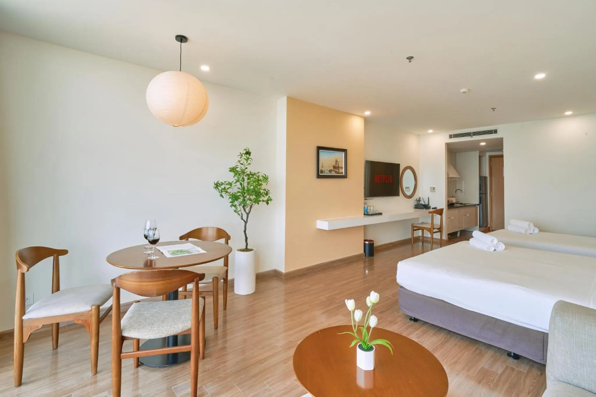 Photo of the whole room, Bed in S Lux Apartment Starcity with Sea View