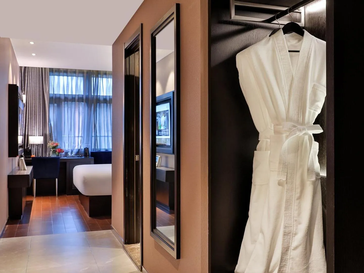 Photo of the whole room, Bed in Crystal Orange Hotel Shanghai University Dachang