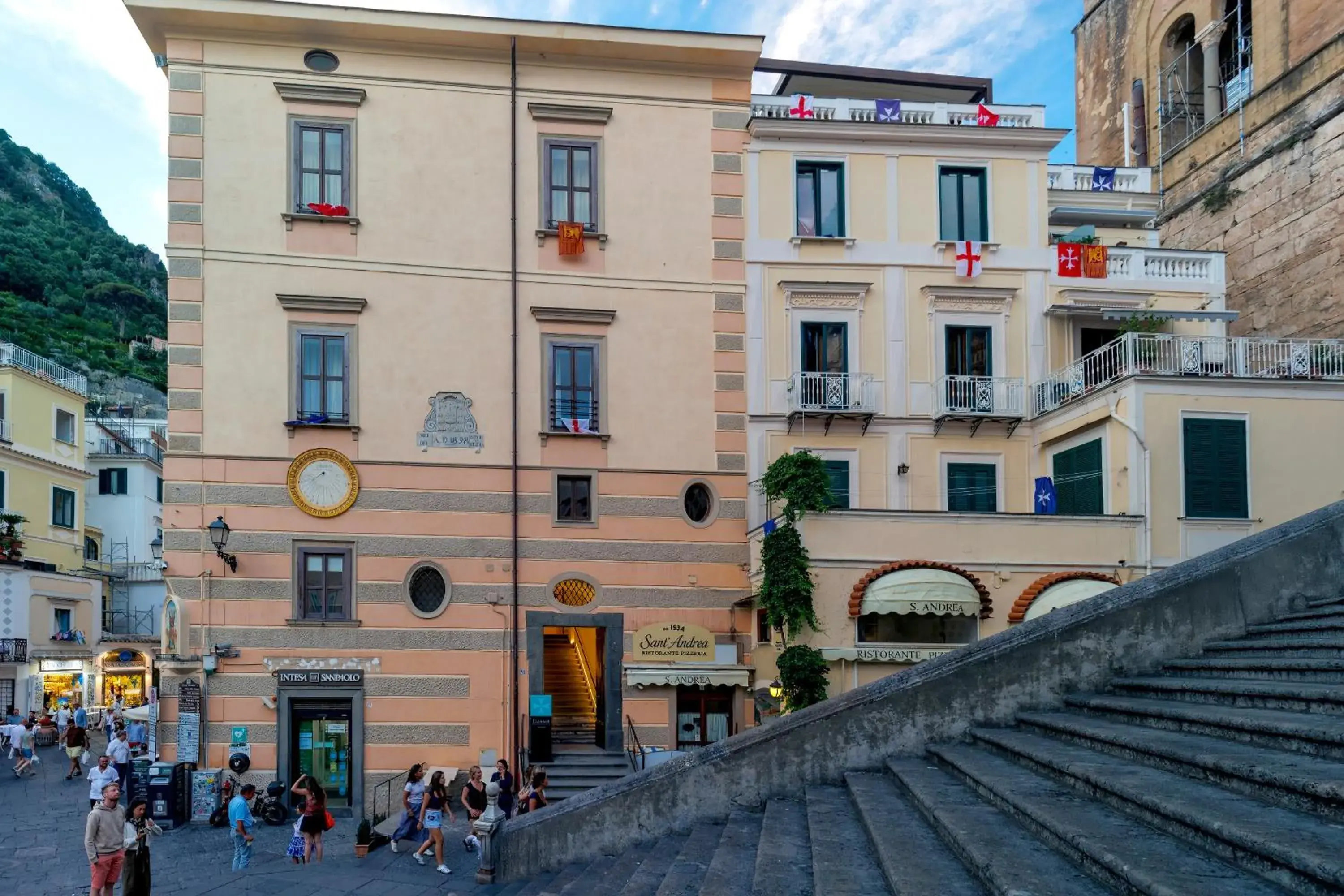 Property building in D'Amalfi Hospitality Property building in D'Amalfi Hospitality