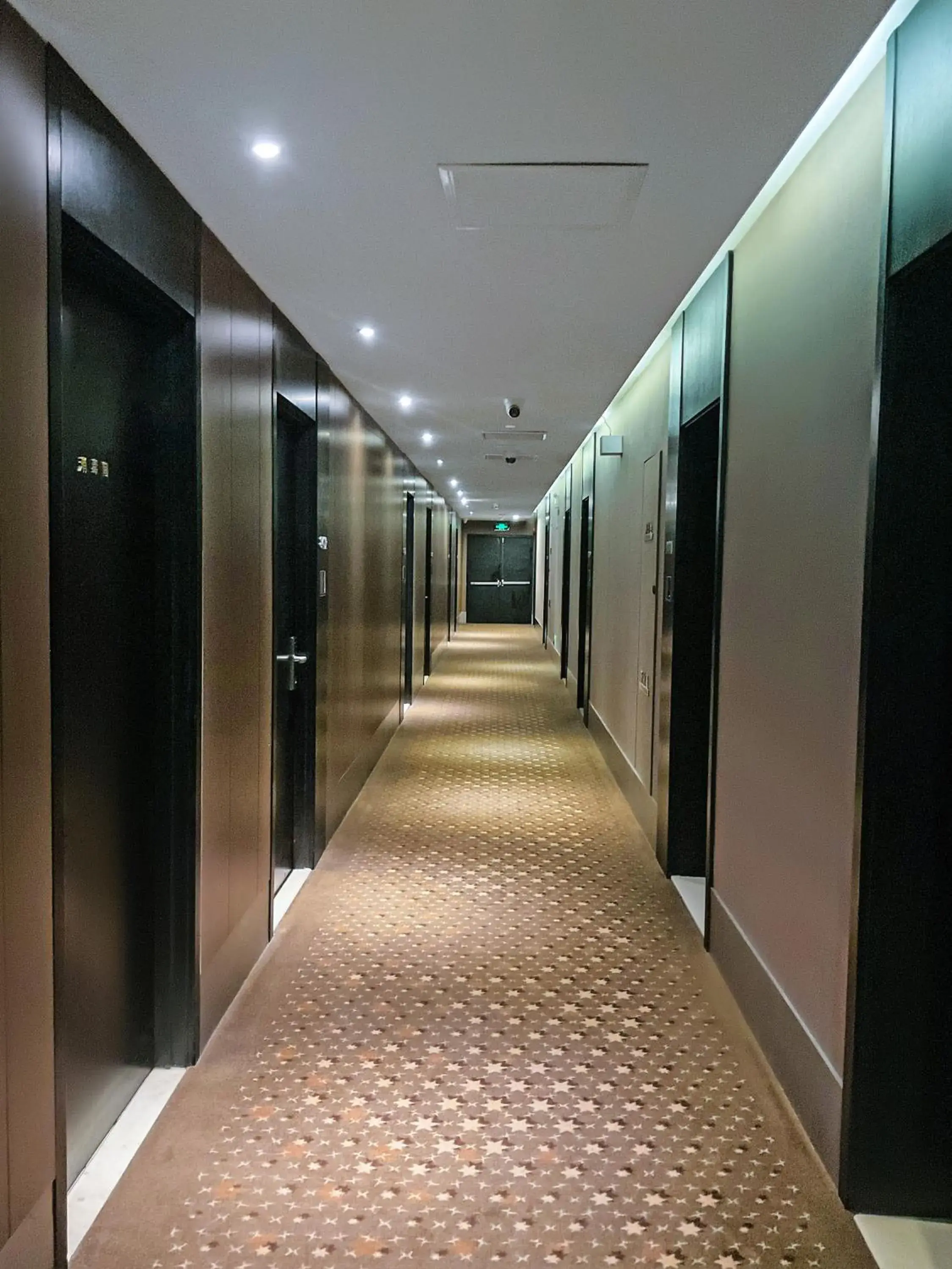 Property building in Crystal Orange Hotel Shanghai International Tourism Resort Chuansha Property building in Crystal Orange Hotel Shanghai International Tourism Resort Chuansha