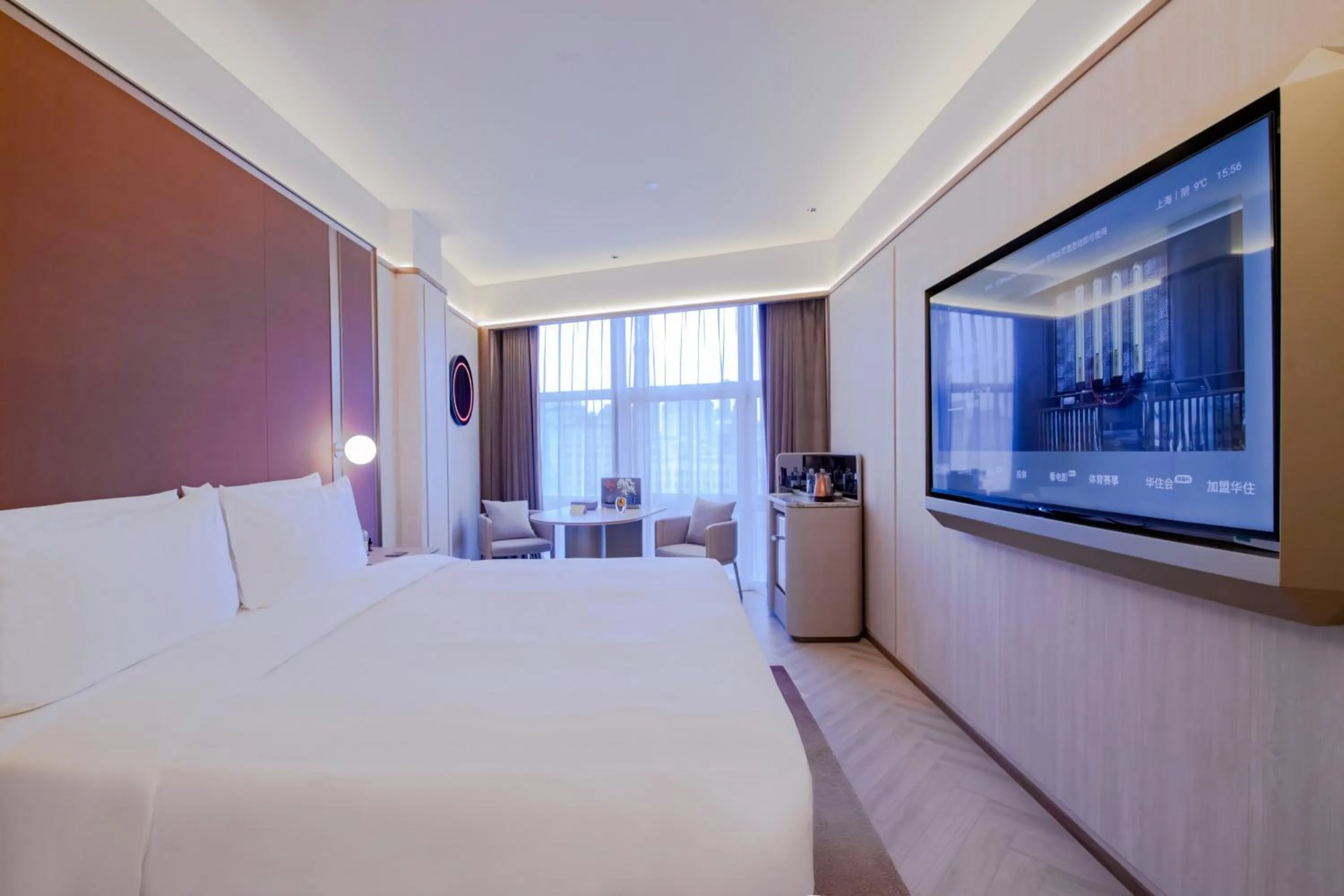 Bed in Crystal Hotel, Nanjing Road Pedestrian Street, The Bund, Shanghai