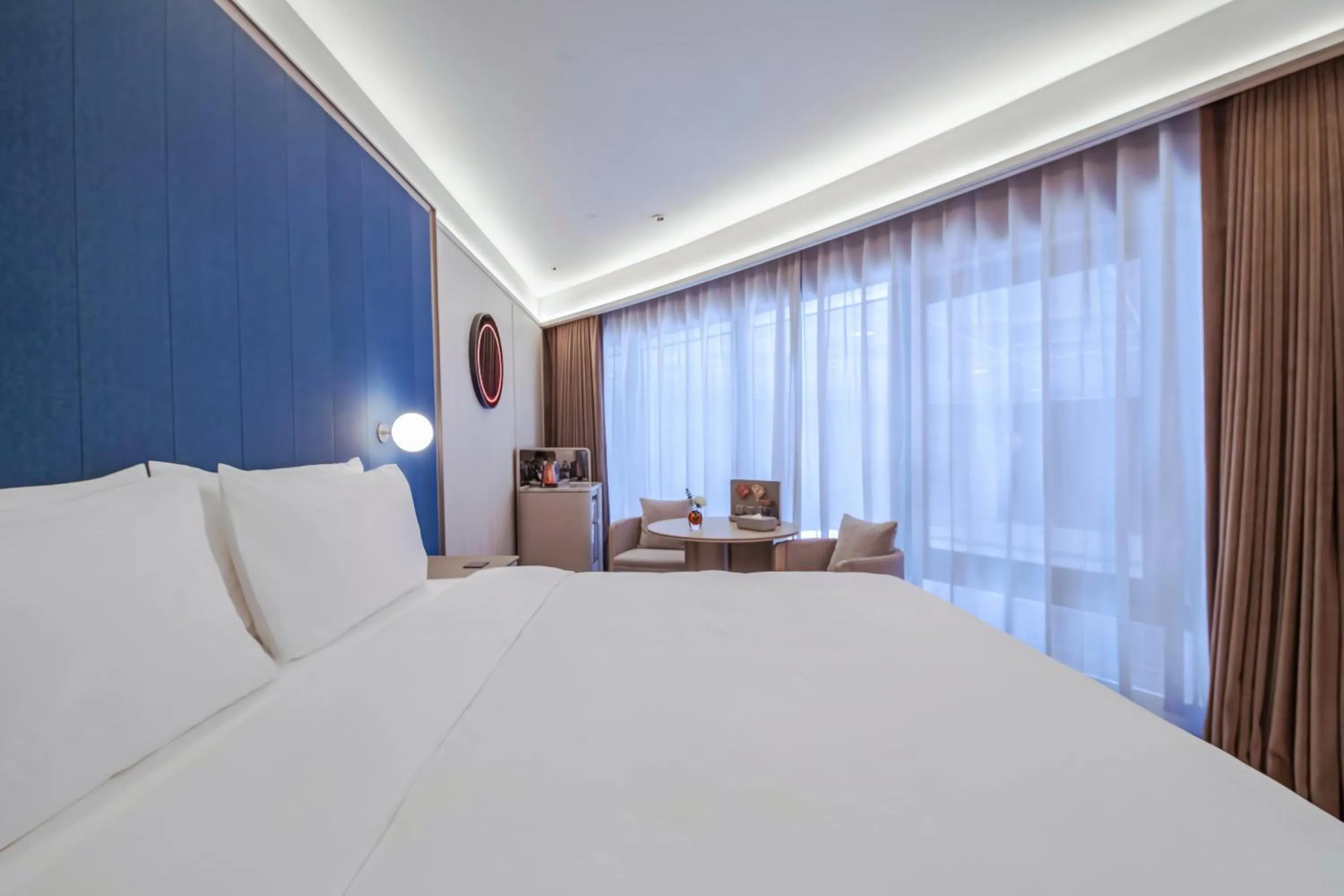 Bed in Crystal Hotel, Nanjing Road Pedestrian Street, The Bund, Shanghai