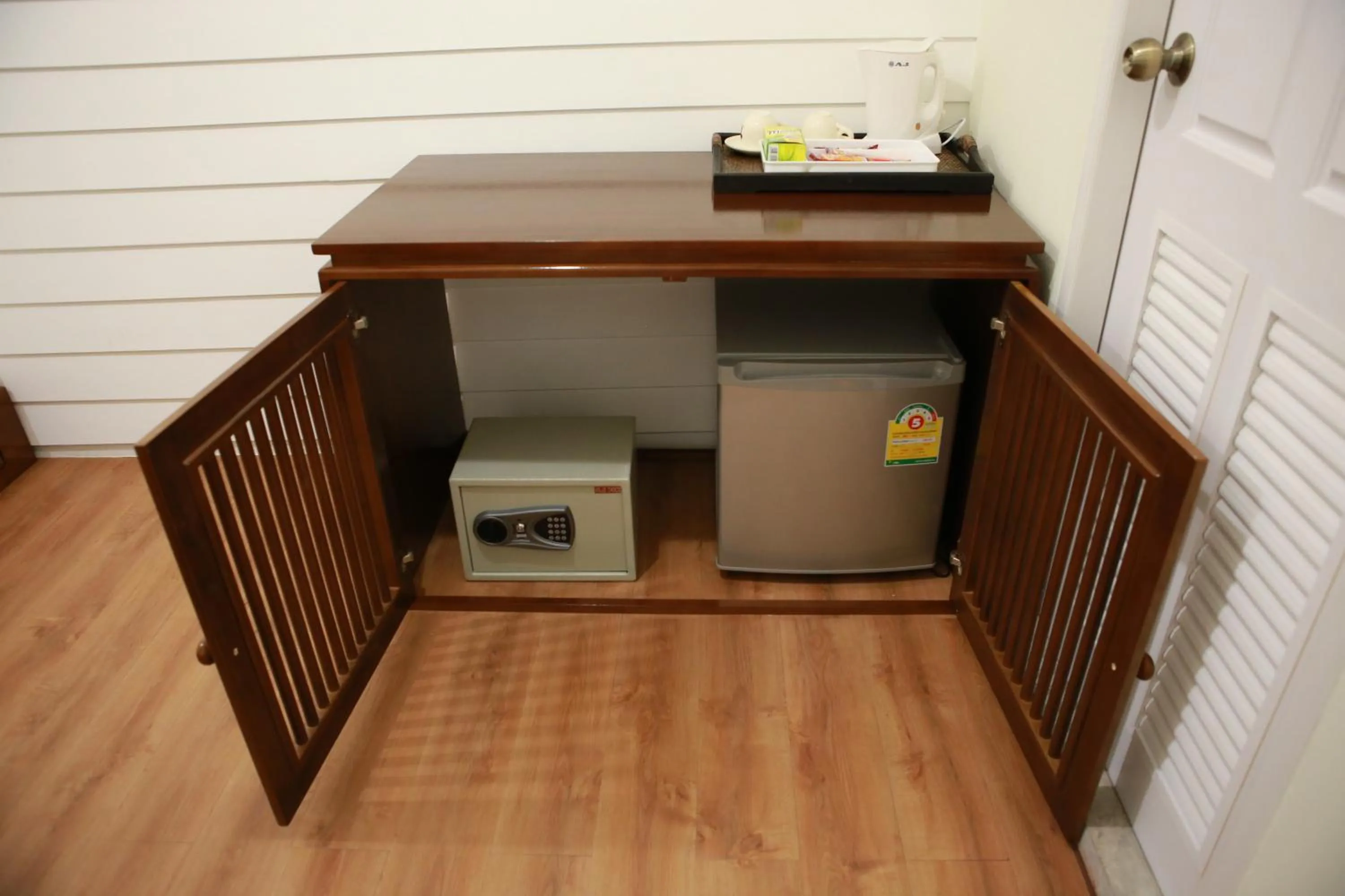 Area and facilities in Tini Kati Hostel