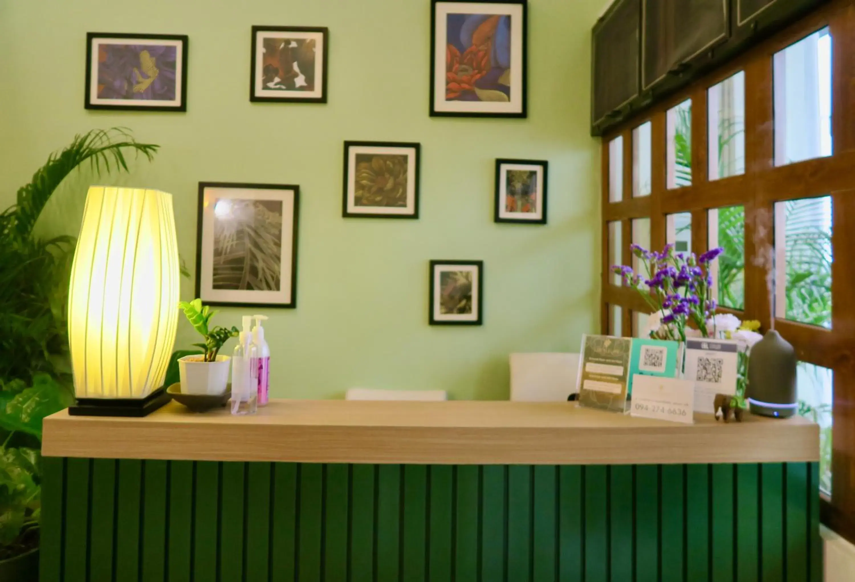 Lobby or reception in Les Fleurs Bangkok Hostel Lobby or reception in Les Fleurs Bangkok Hostel