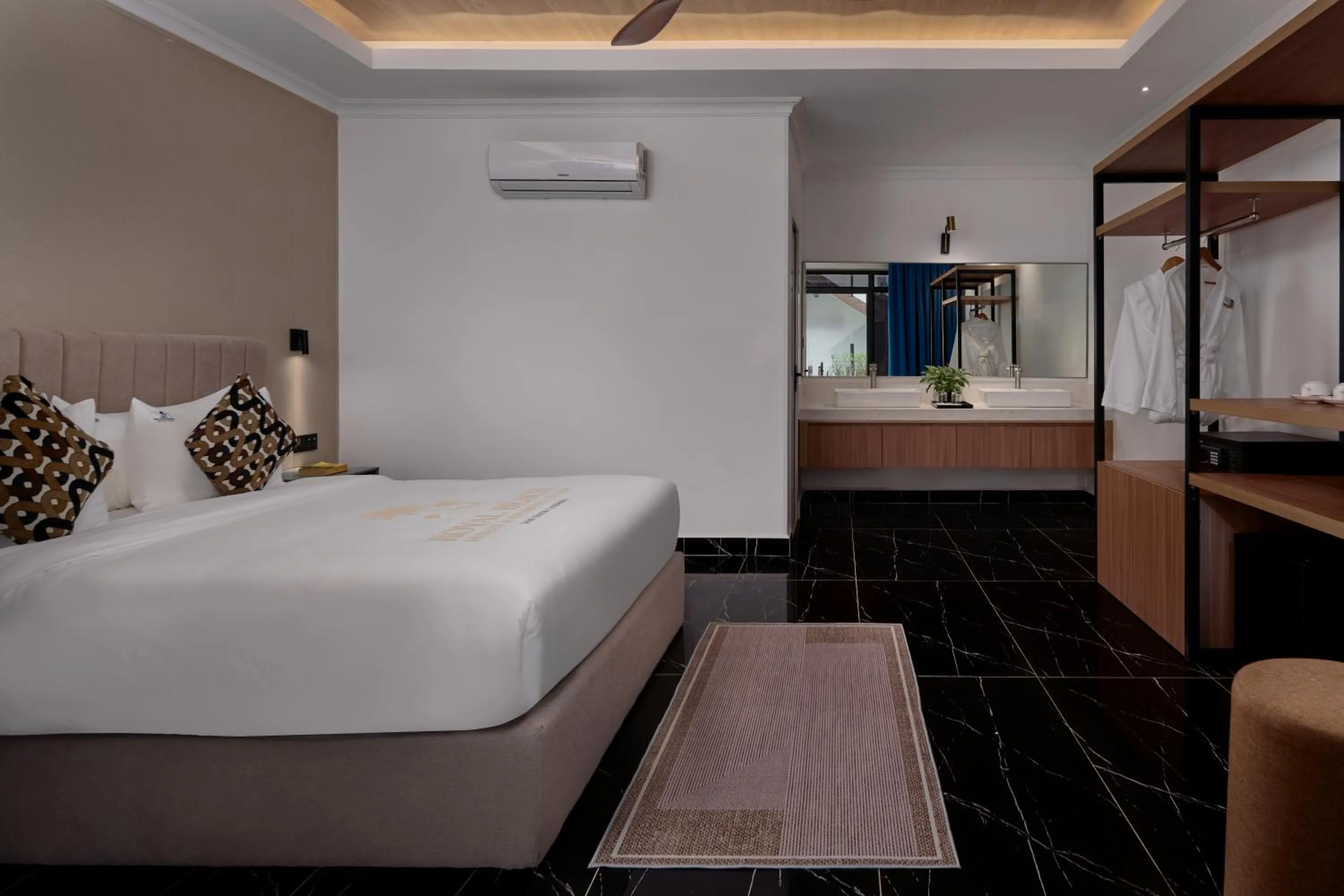 Bed in Royal Beach Resort and Residence by EHM