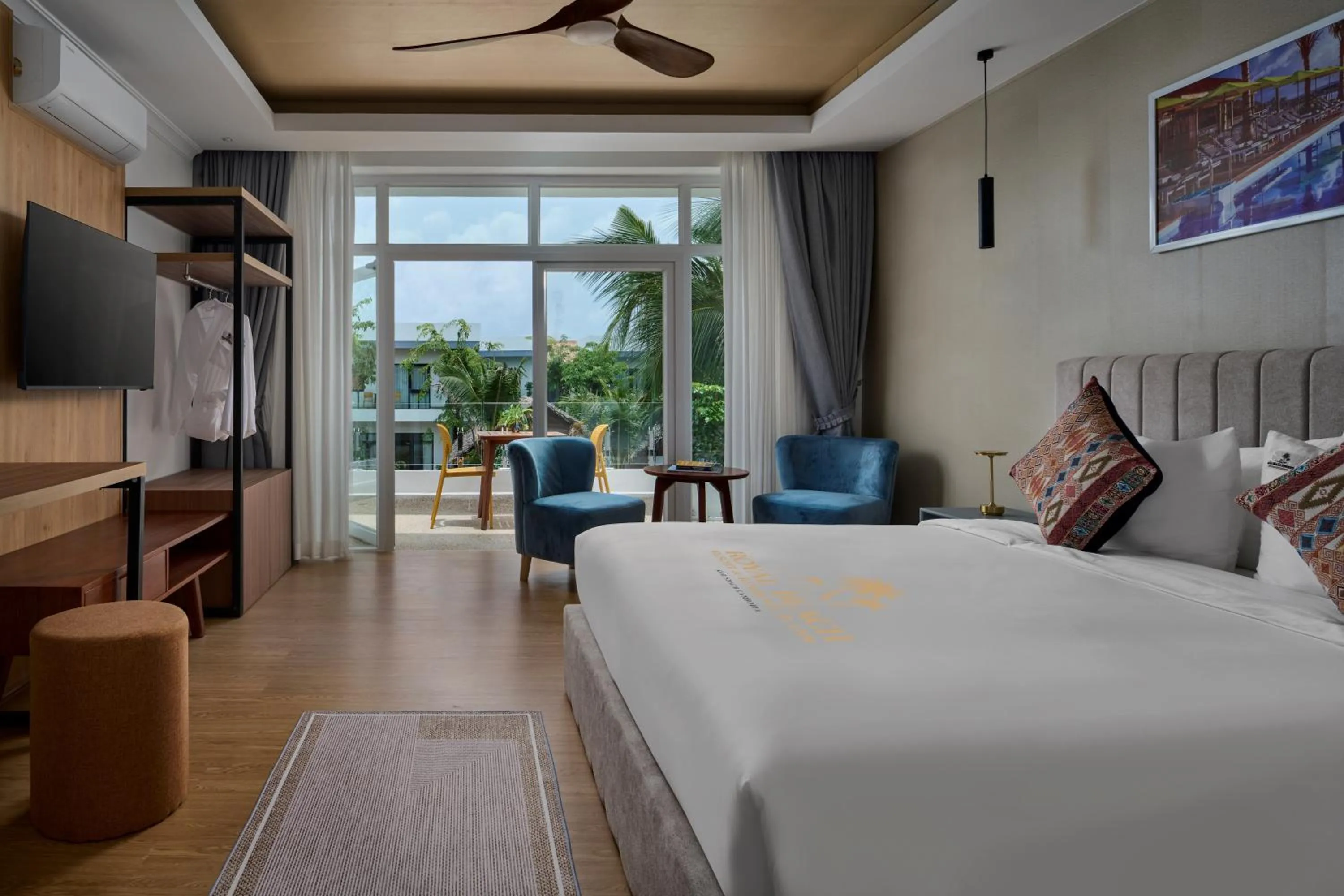 Bed in Royal Beach Resort and Residence by EHM