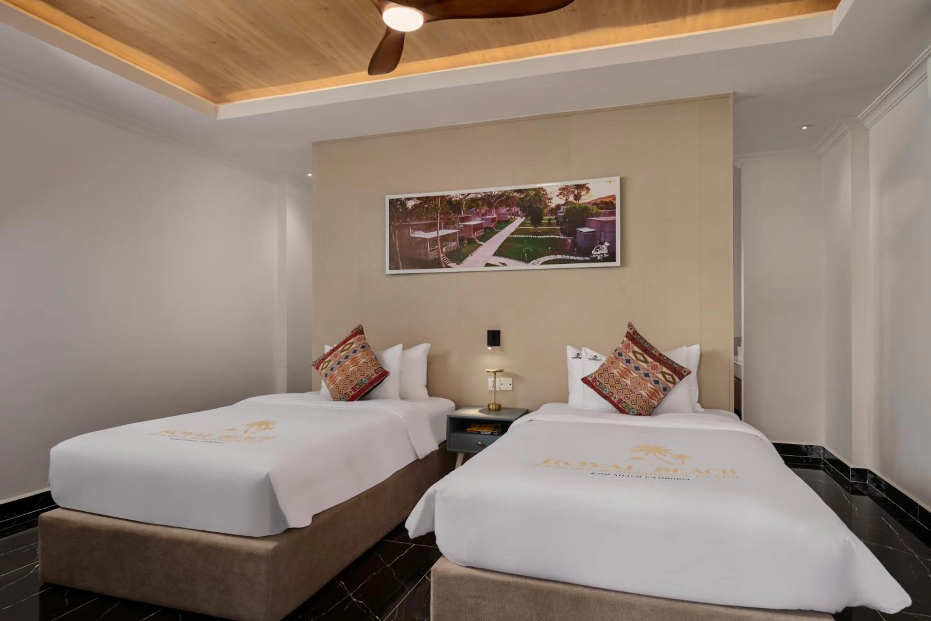Bedroom, Bed in Royal Beach Resort and Residence by EHM
