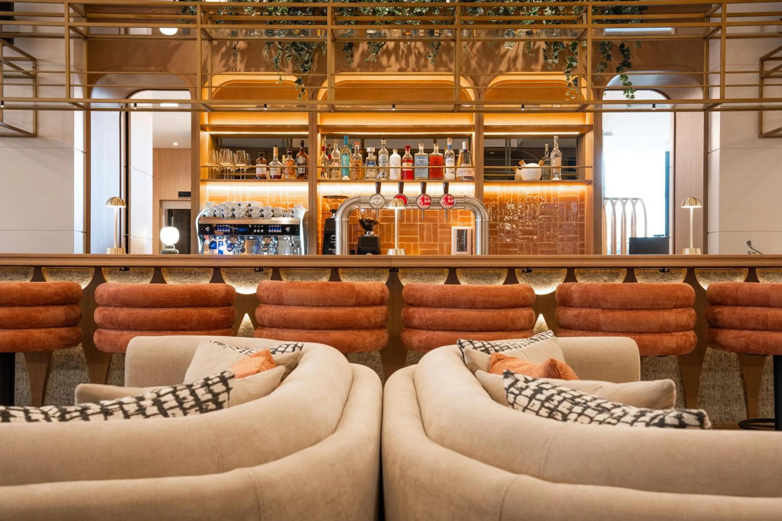 Lounge or bar in Via Antwerp
