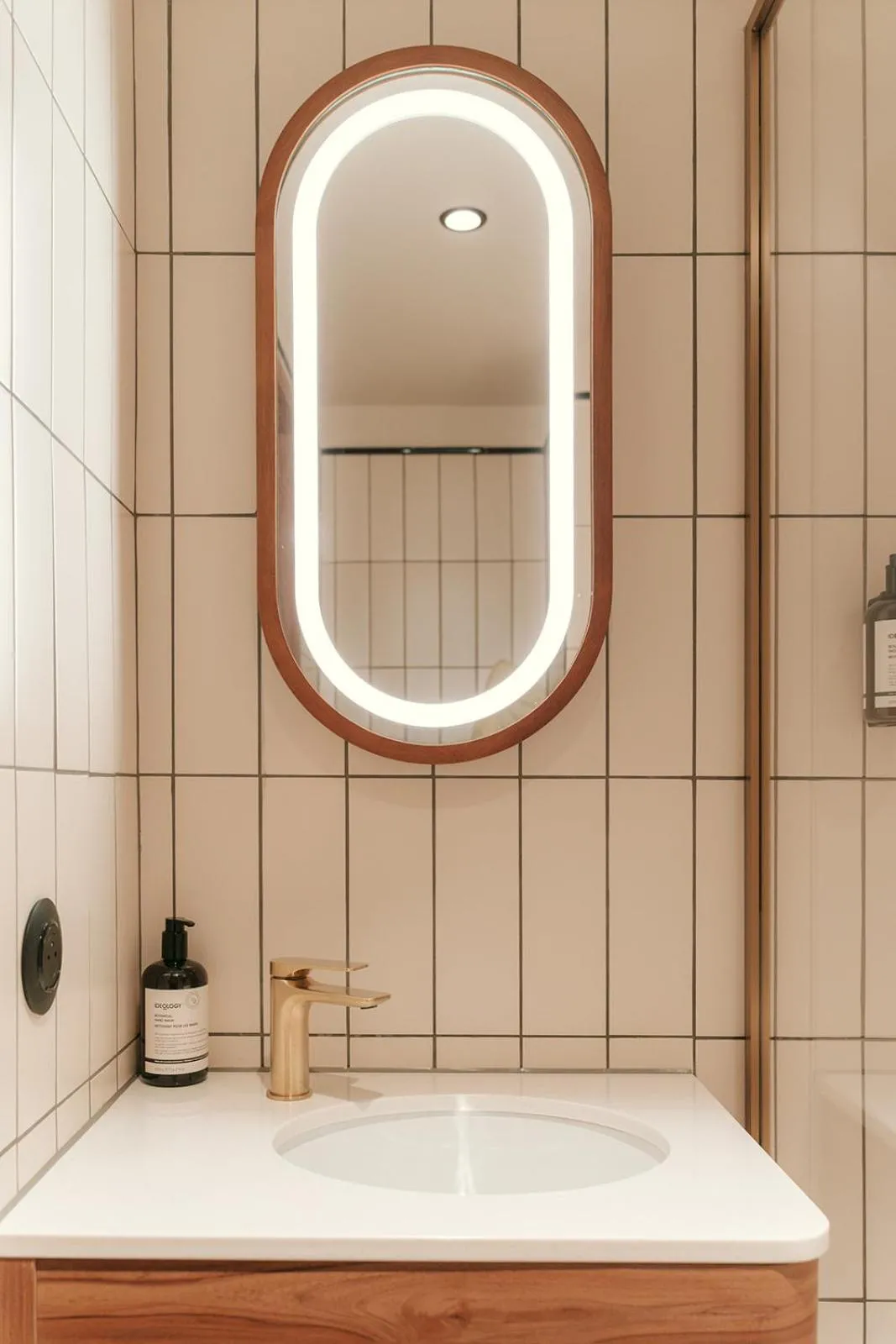 Bathroom in Via Antwerp
