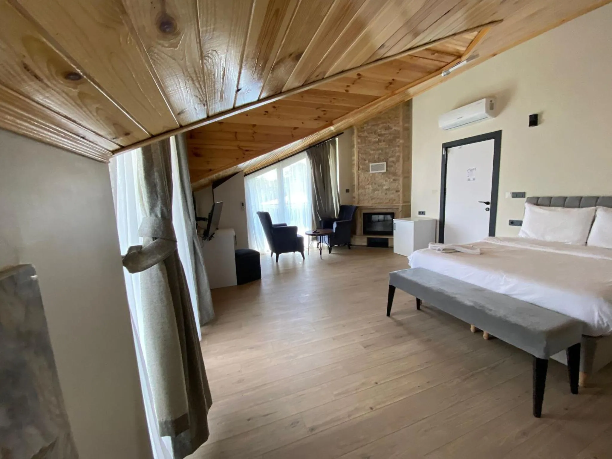 Bed in Ağva Capella Hideaway Hotel