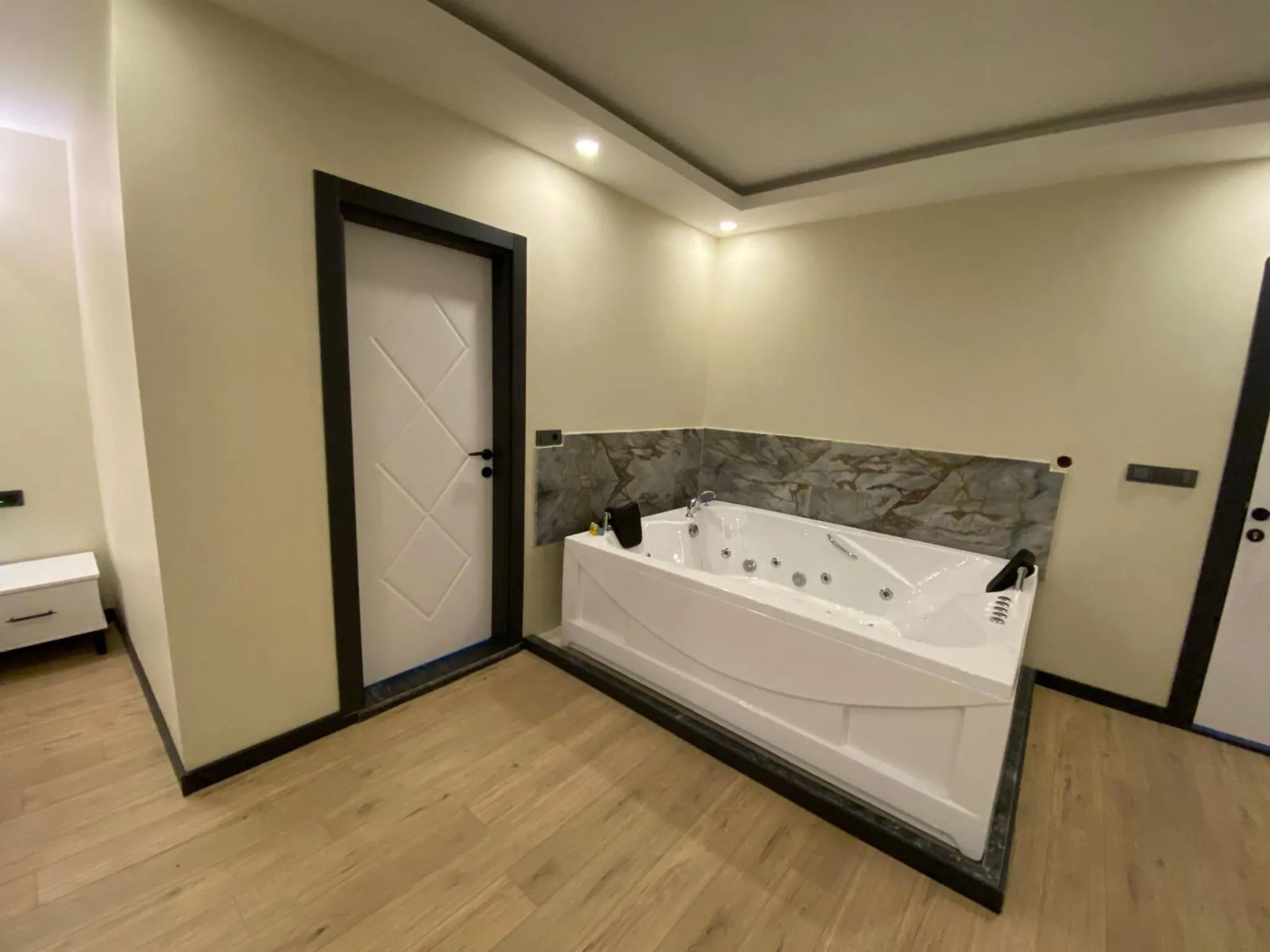 Bath, Bed in Ağva Capella Hideaway Hotel