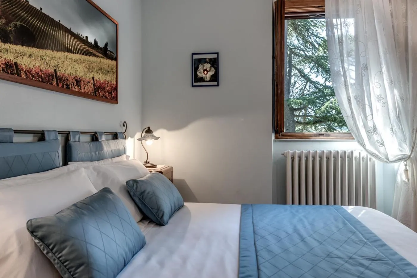 Bedroom, Bed in Castellinuzza