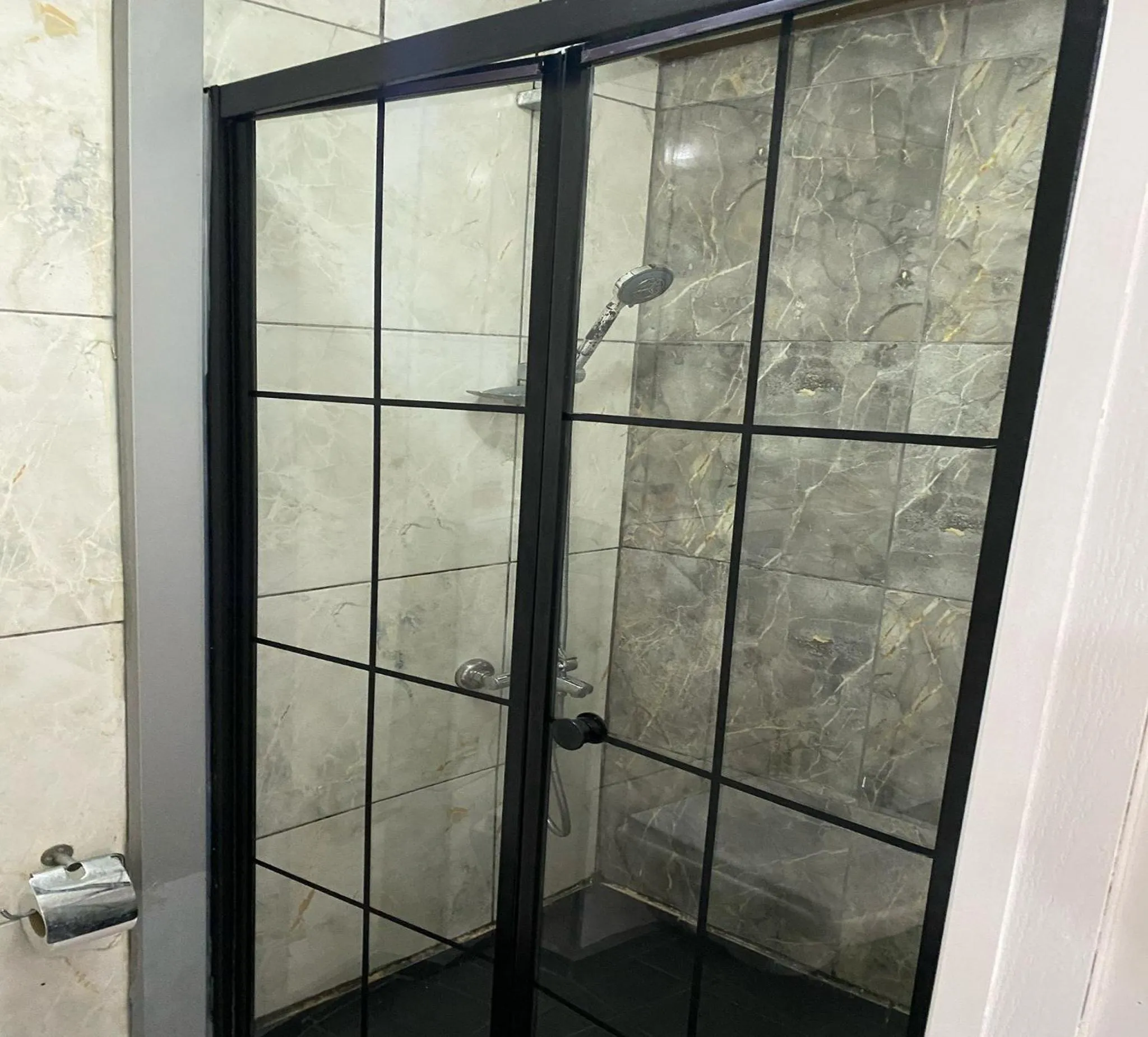 Bathroom in Unique Suite Hotel