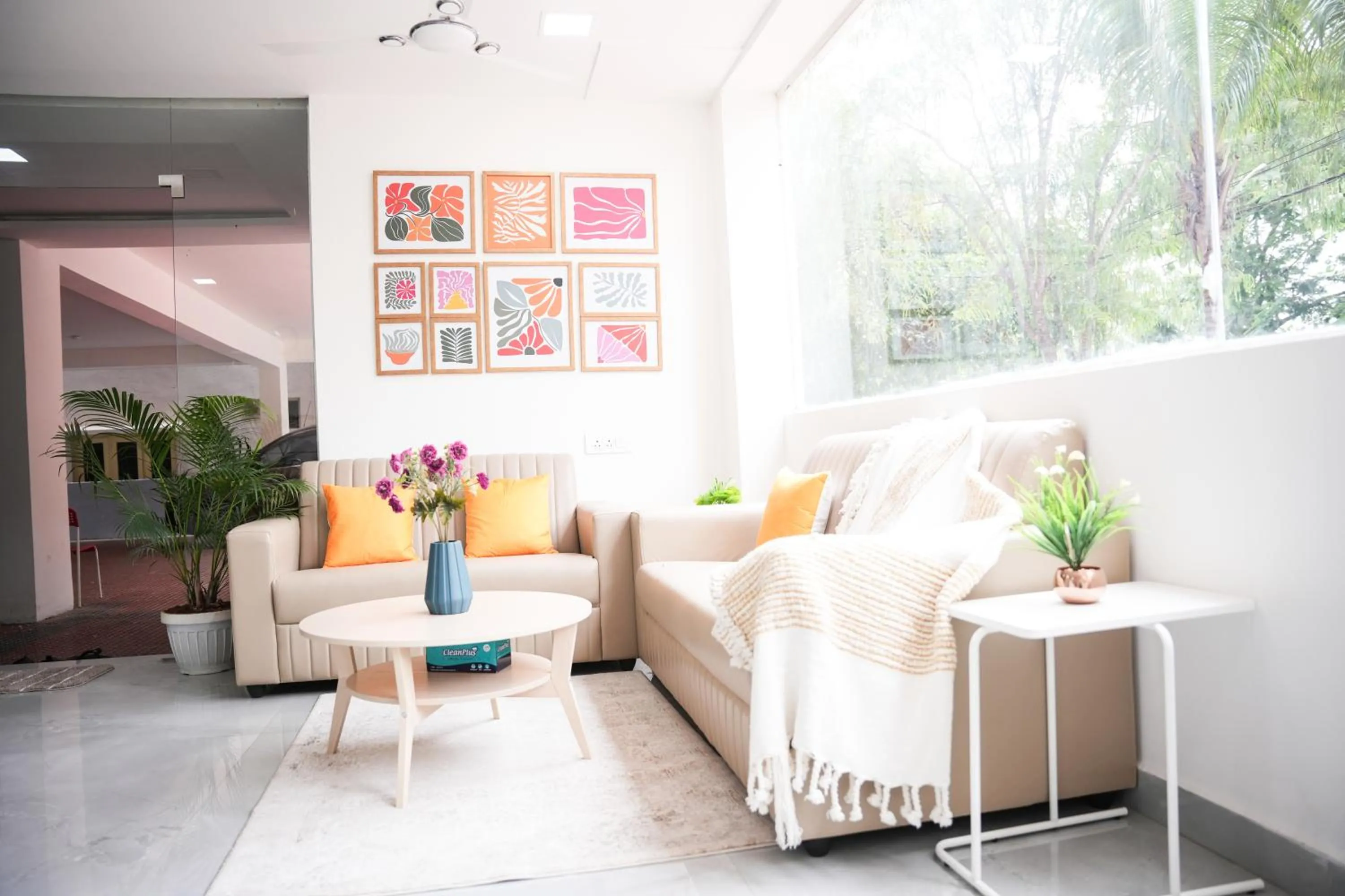 Lobby or reception in Olive Serviced Apartments - HICC Hitex Hyderabad