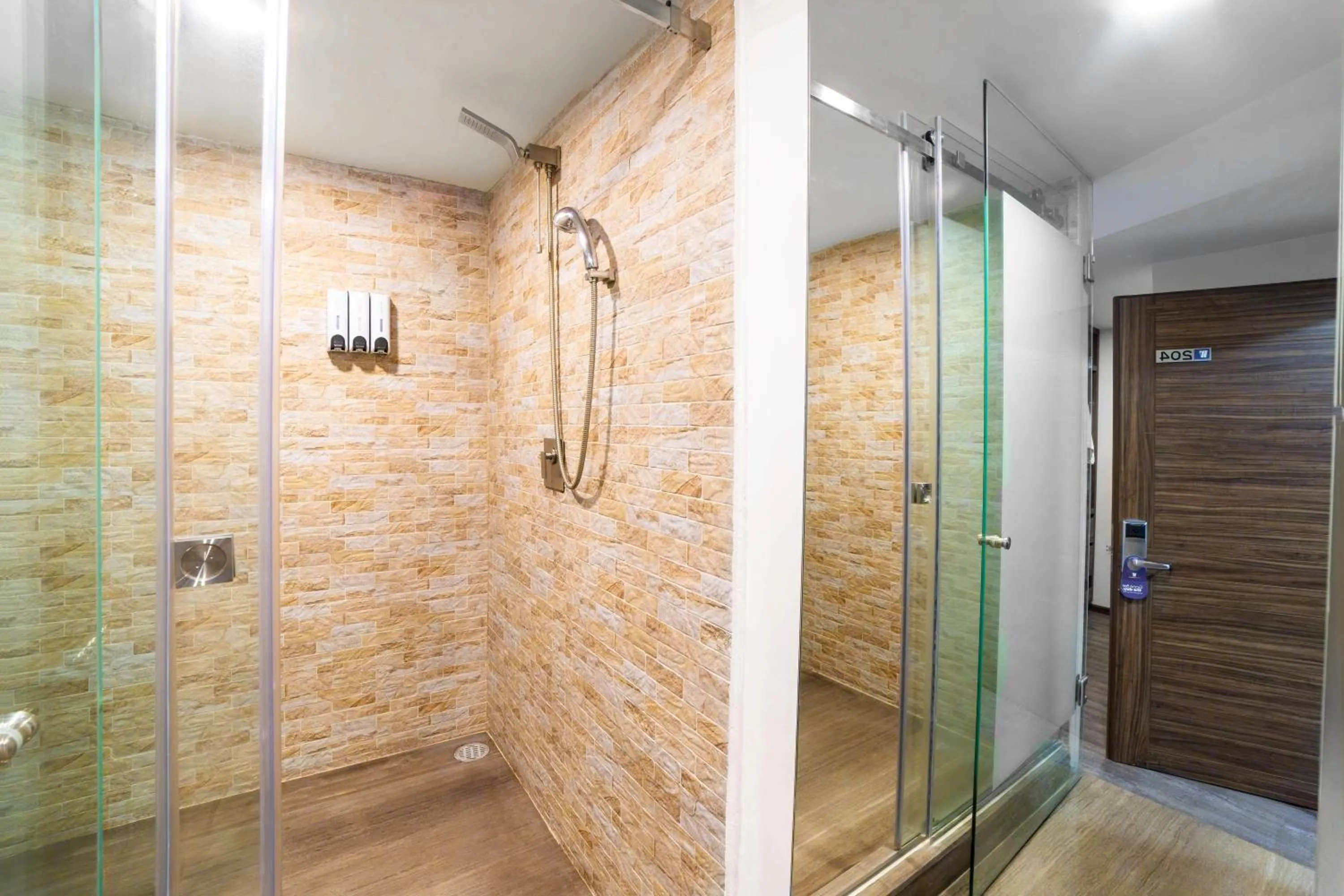 Flow Condesa - Adults Only