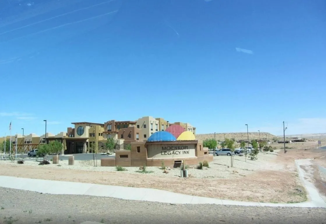 Property building in Moenkopi Legacy Inn & Suites