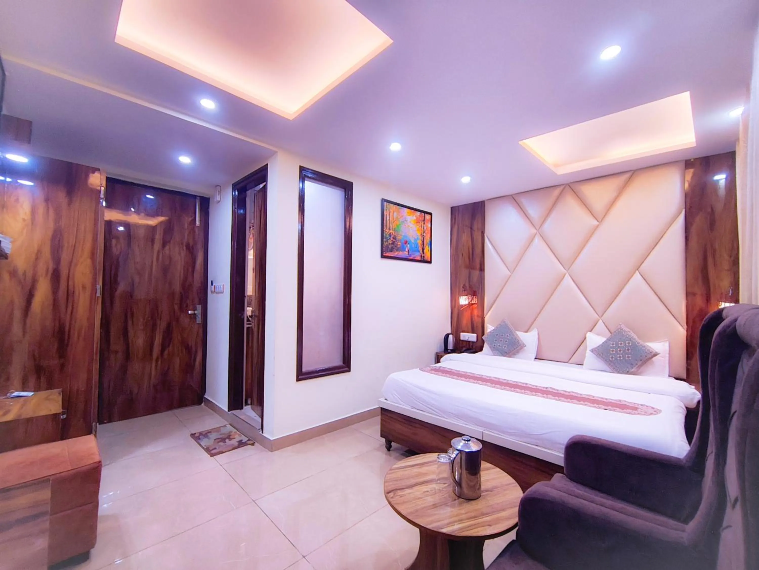 M S Resort Dalhousie, Near mall road Gandhi Chowk Dalhousie