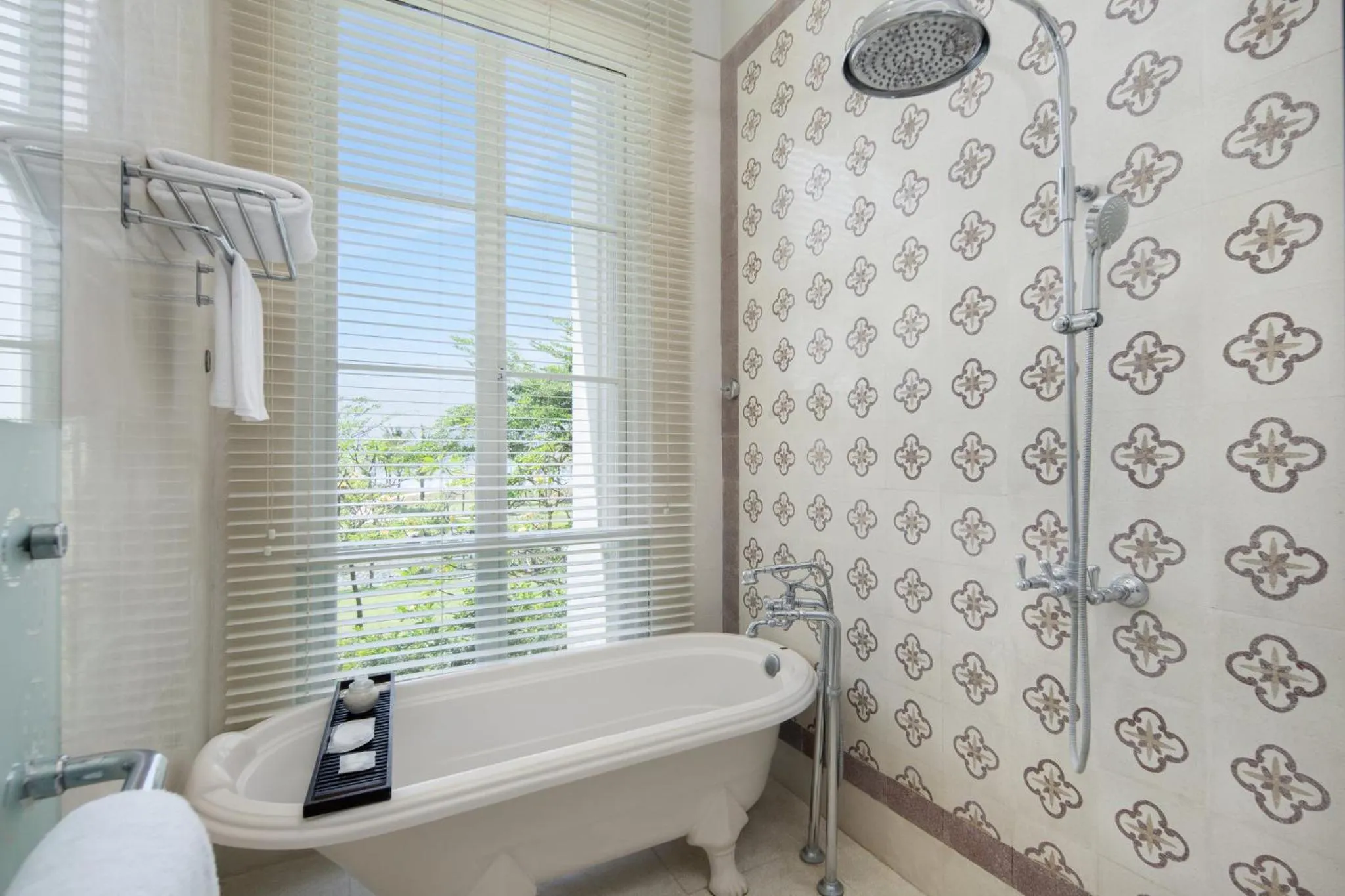 Bathroom in Rumah Luwih Bali by IHG