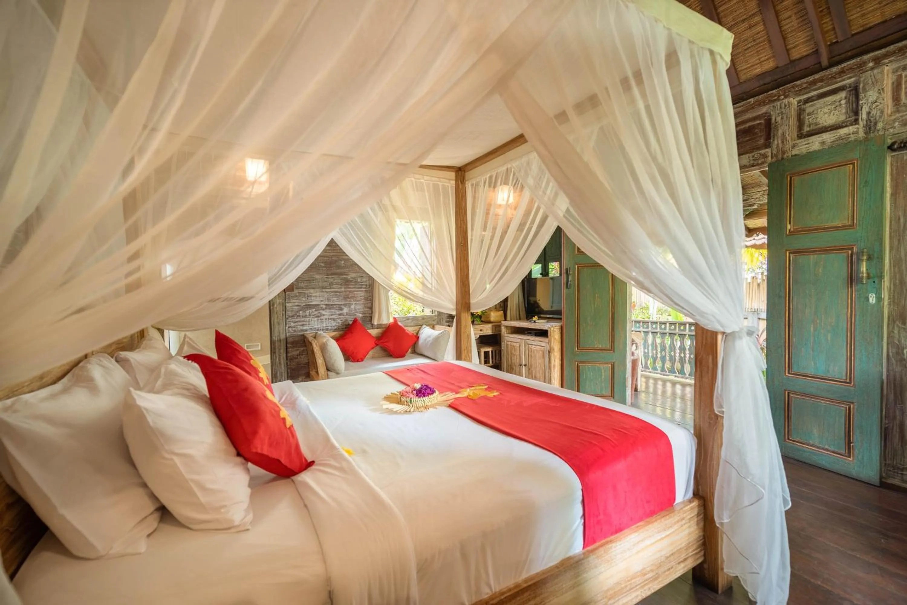 Bedroom, Bed in Villa Nini