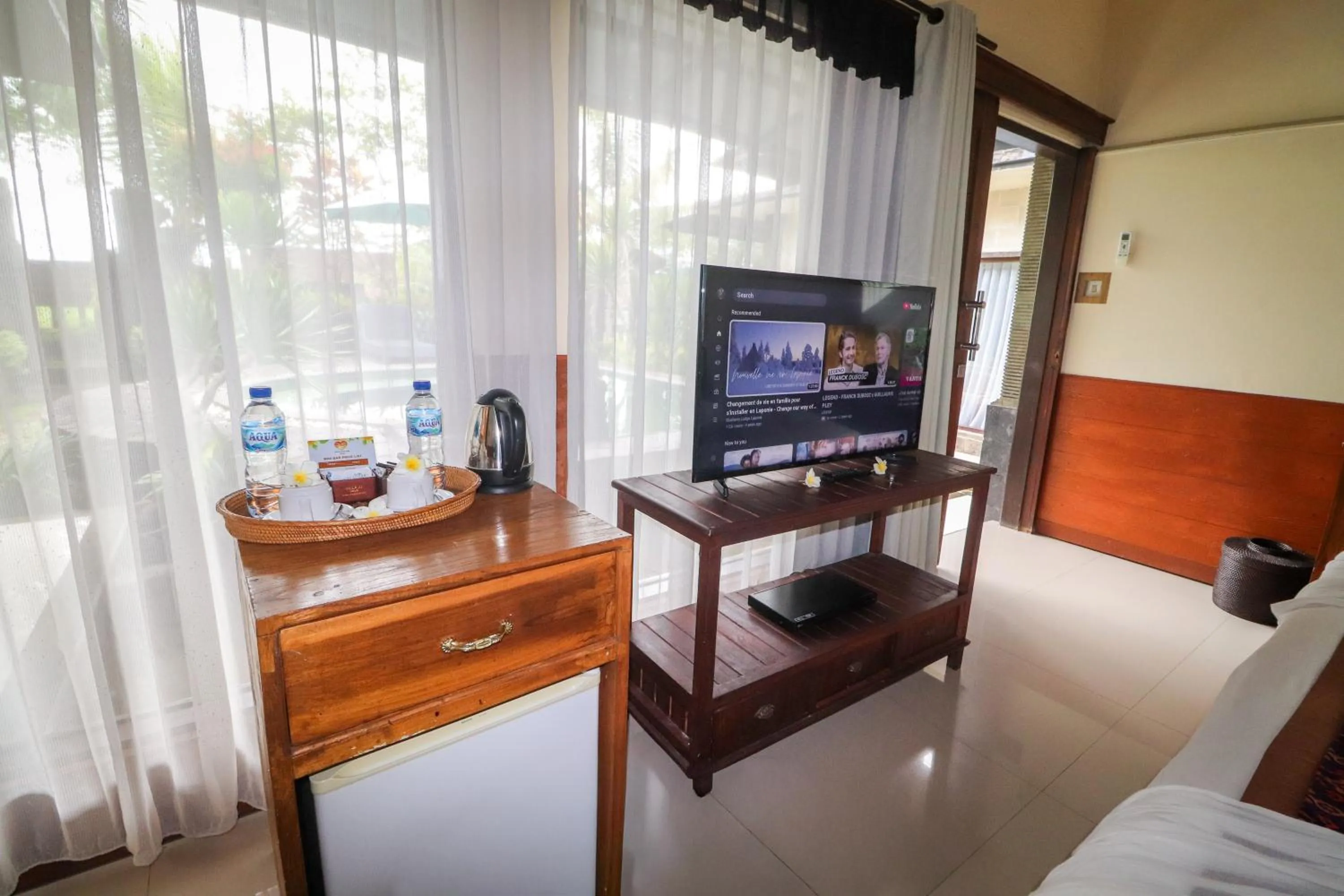 TV and multimedia in Villa JJ and Spa Ubud