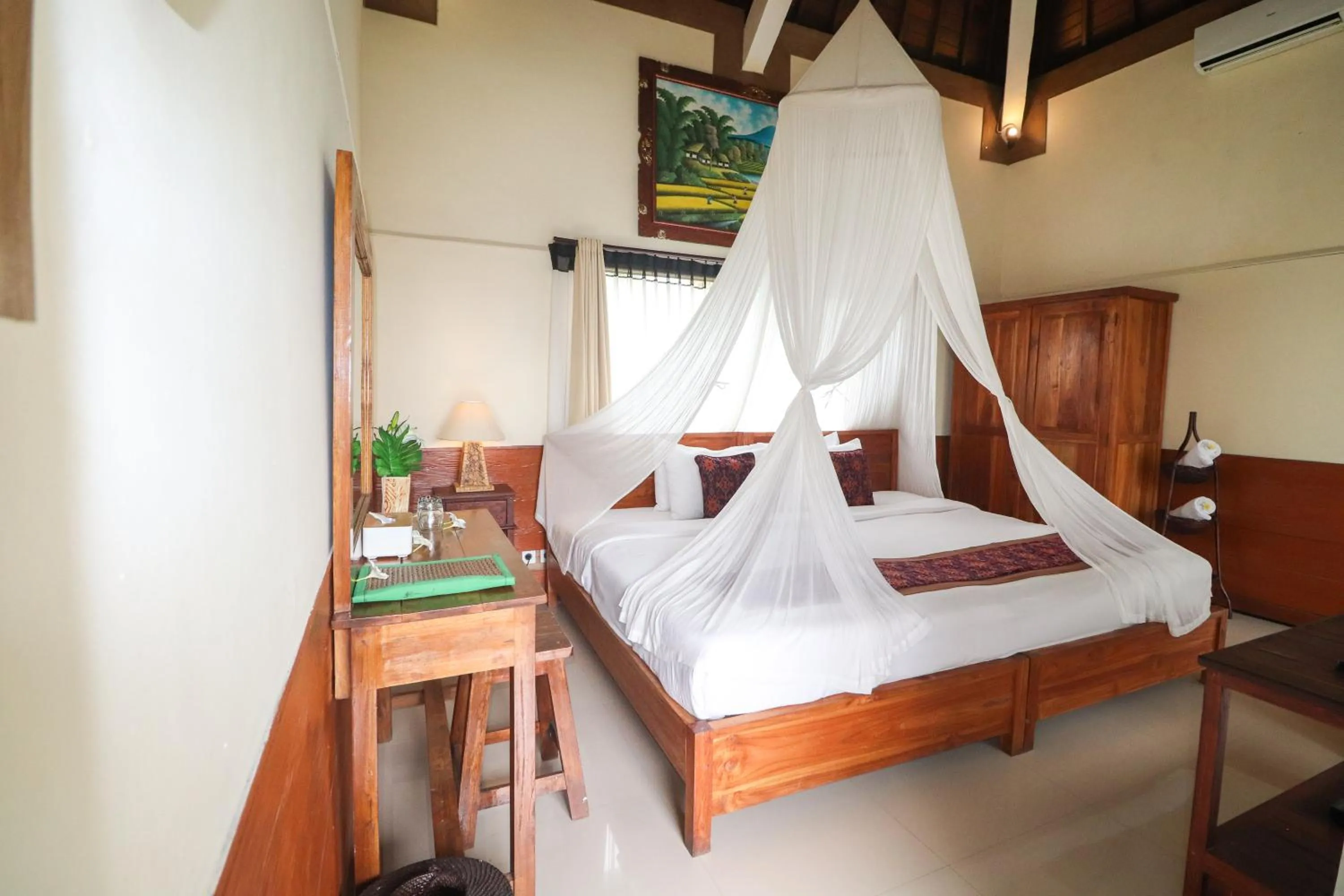 Photo of the whole room, Bed in Villa JJ and Spa Ubud