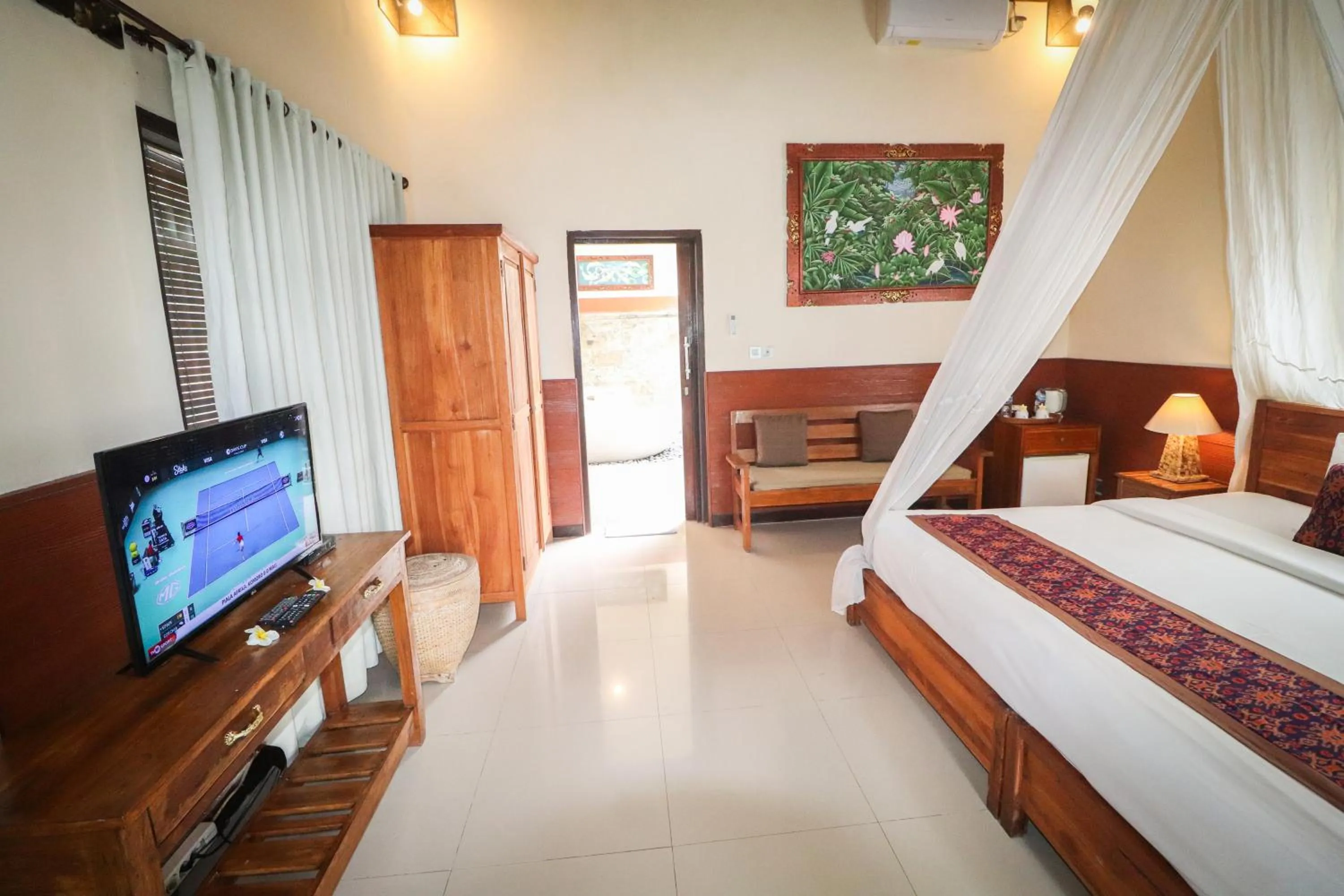 Photo of the whole room, Bed in Villa JJ and Spa Ubud